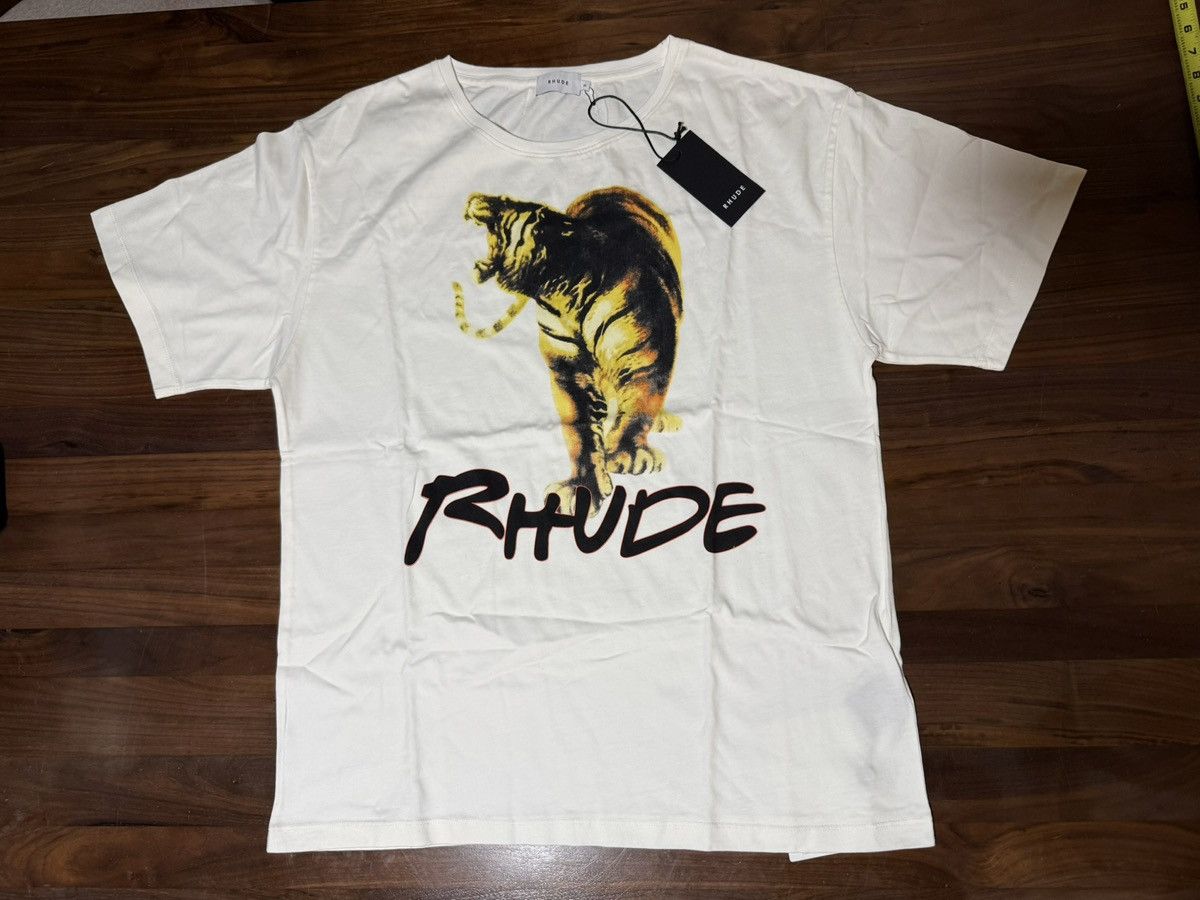 Rhude RHUDE TIGER TEE VINTAGE WHITE Size XL T-Shirt Jersey Graphic Size US XL / EU 56 / 4 - 1 Thumbnail