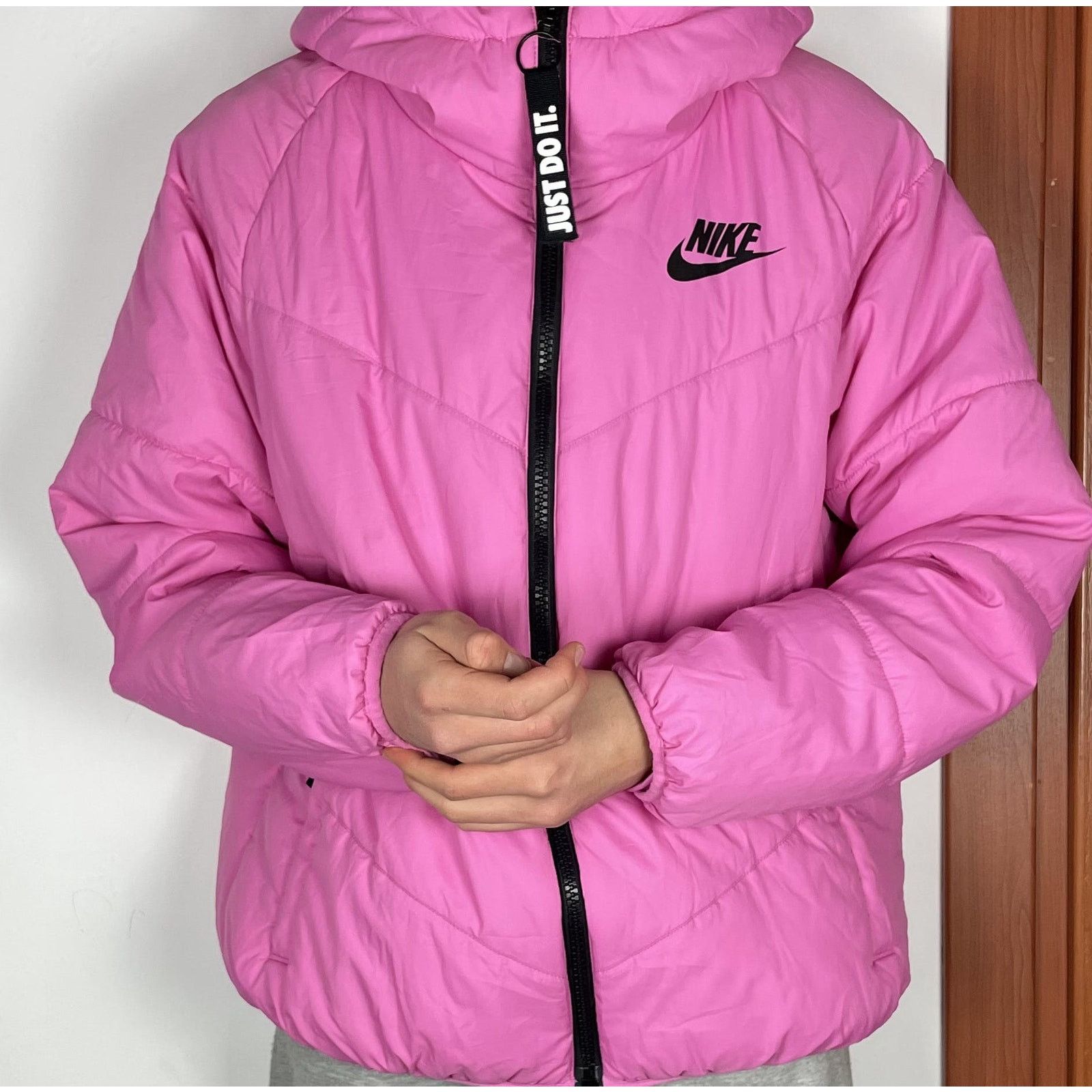 Nike Nike Just Do It Women's Long Sleeve Hooded Puffer Jacket M Size M / US 6-8 / IT 42-44 - 2 Thumbnail