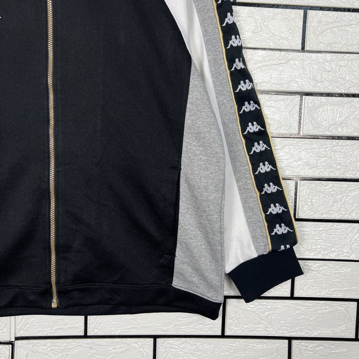 Kappa Vintage 90s KAPPA Side Tape Logo Track Top Jacket #3957-C180 Size US M / EU 48-50 / 2 - 6 Thumbnail