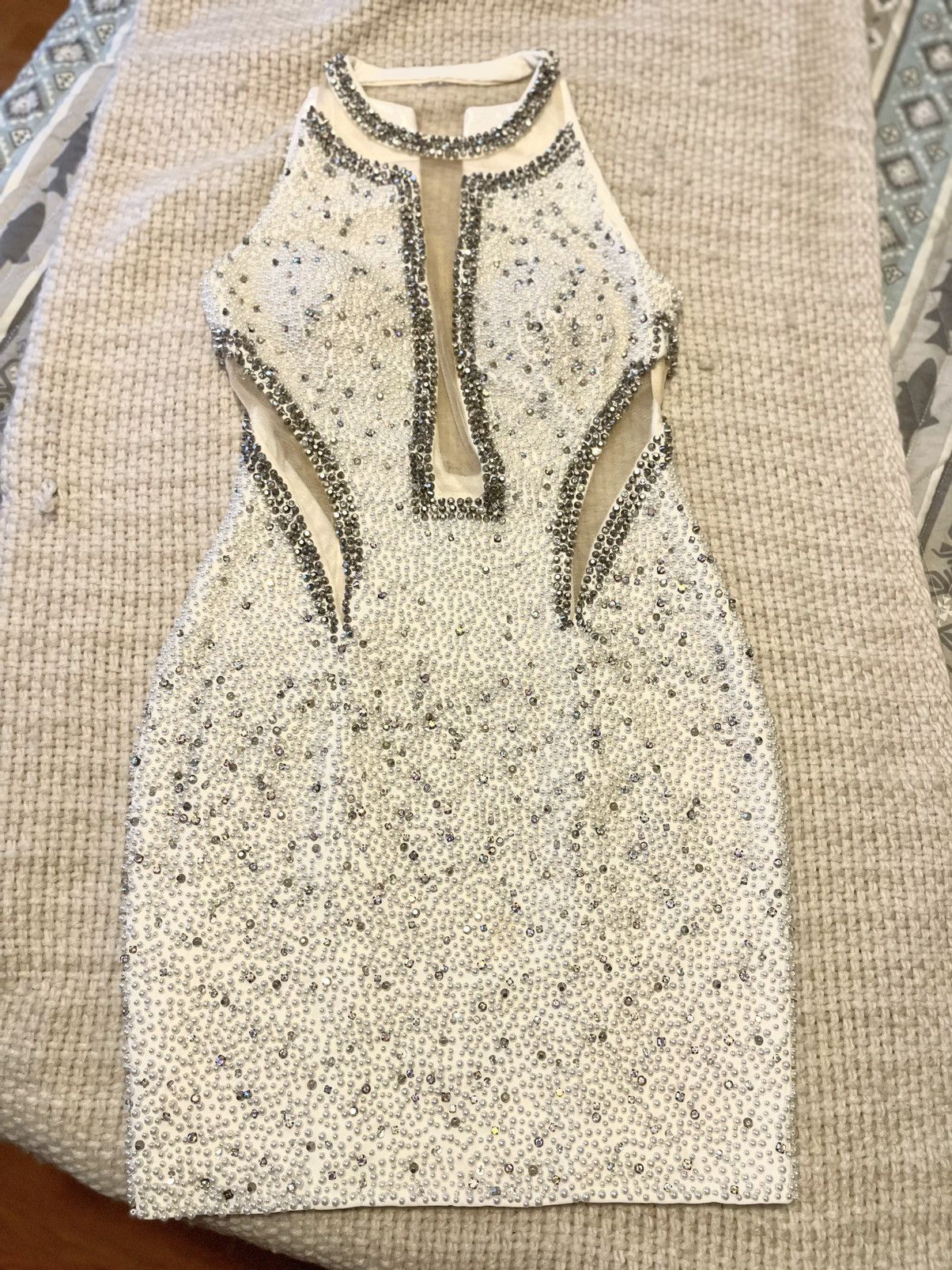 Other Jovani Ivory Beaded Halter Mini Dress with Silver Accents Size XS / US 0-2 / IT 36-38 - 5 Thumbnail