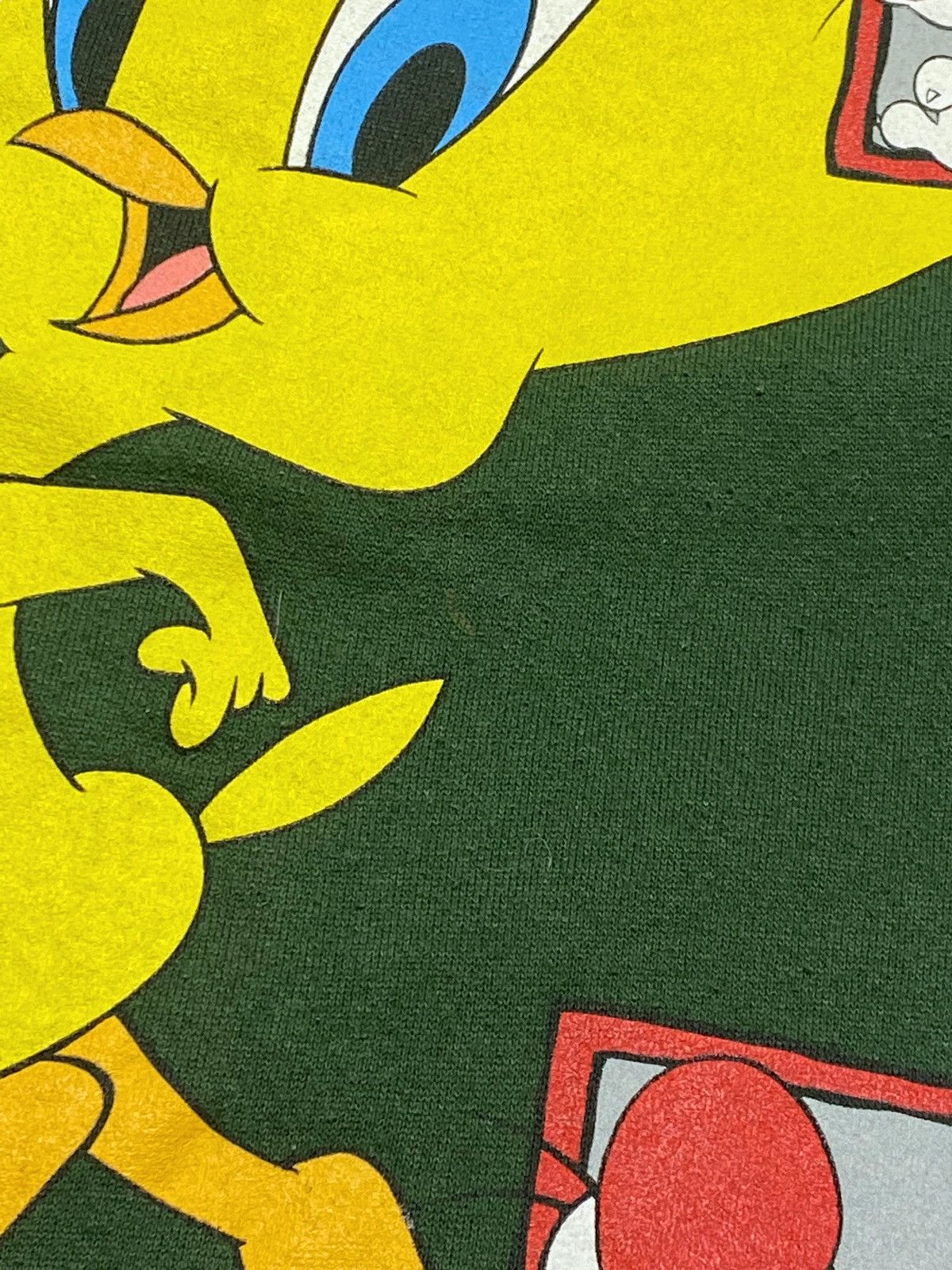 Disney 1995 Vintage DISNEY LOONEY TUNES Cropped Sweatshirt Big Logo Size US M / EU 48-50 / 2 - 7 Thumbnail