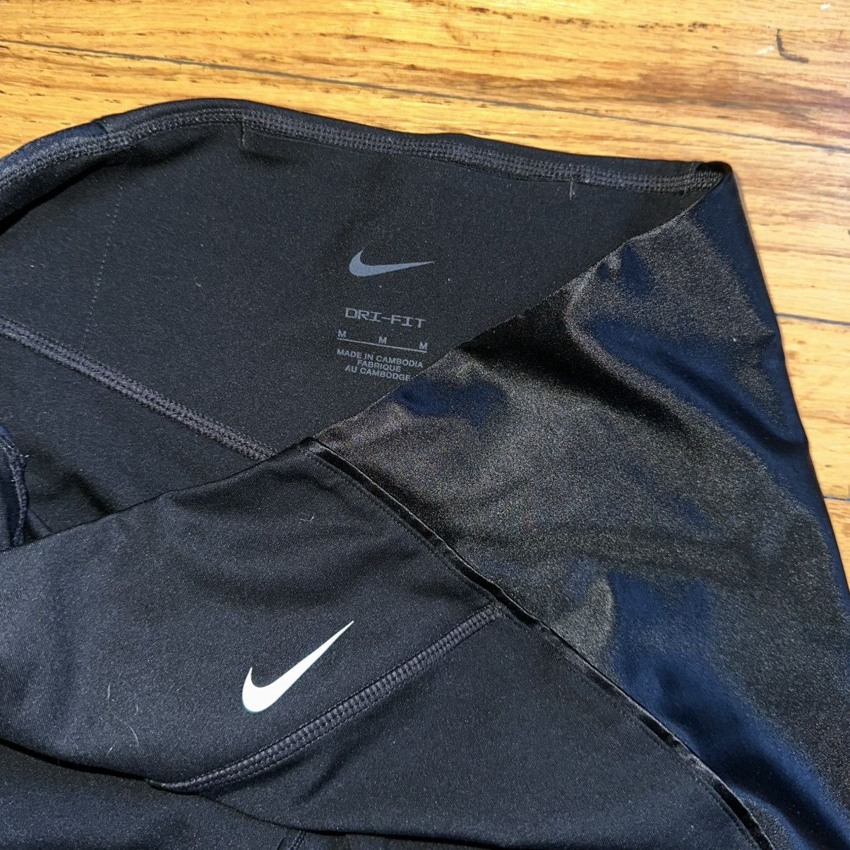 Nike Swoosh panel leggings Size 30" / US 8 / IT 44 - 4 Thumbnail