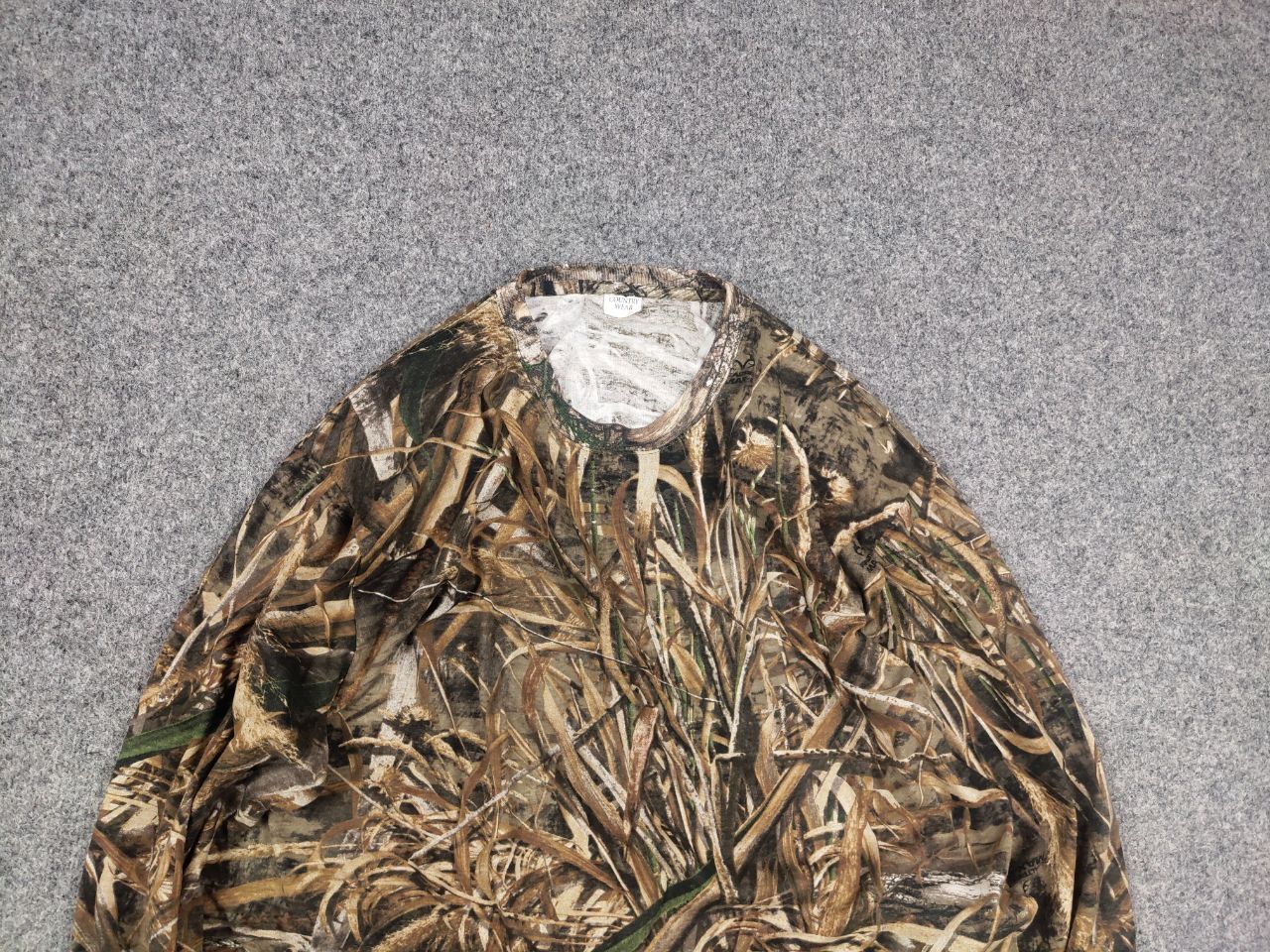Realtree Vintage Y2K Style Realtree long sleeve shirt Camo Sweatshirt Size US XL / EU 56 / 4 - 1 Thumbnail
