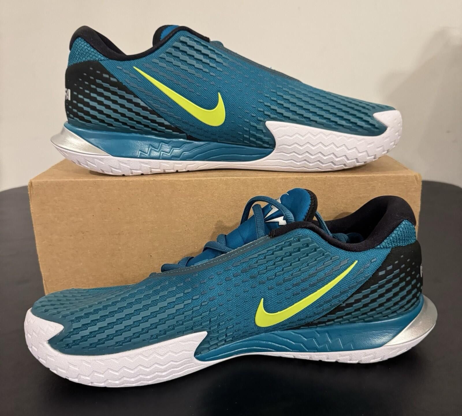 Nike Nike Zoom Vapor Cage 4 RAFA Green Tennis Shoes Mens Sz 11.5 Size US 11.5 / EU 44-45 - 4 Thumbnail