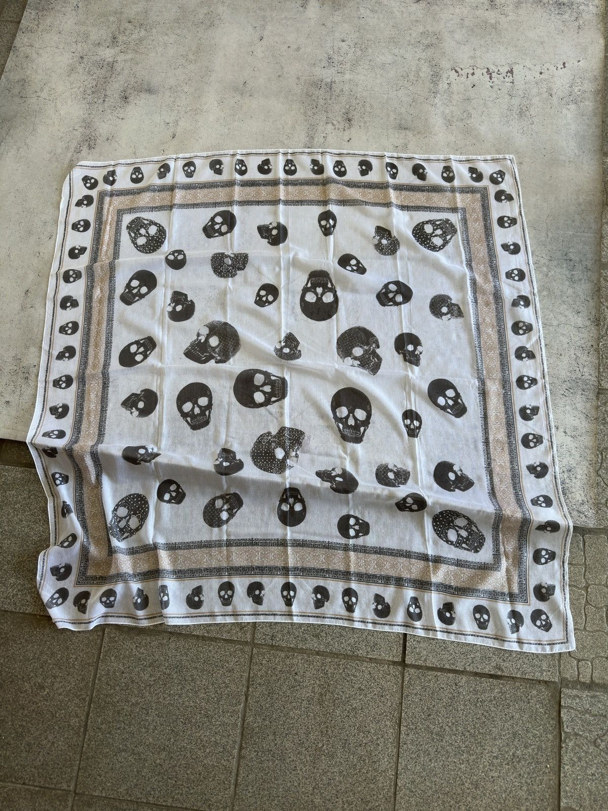 Vintage Vintage Skull Scarf Size ONE SIZE - 2 Thumbnail