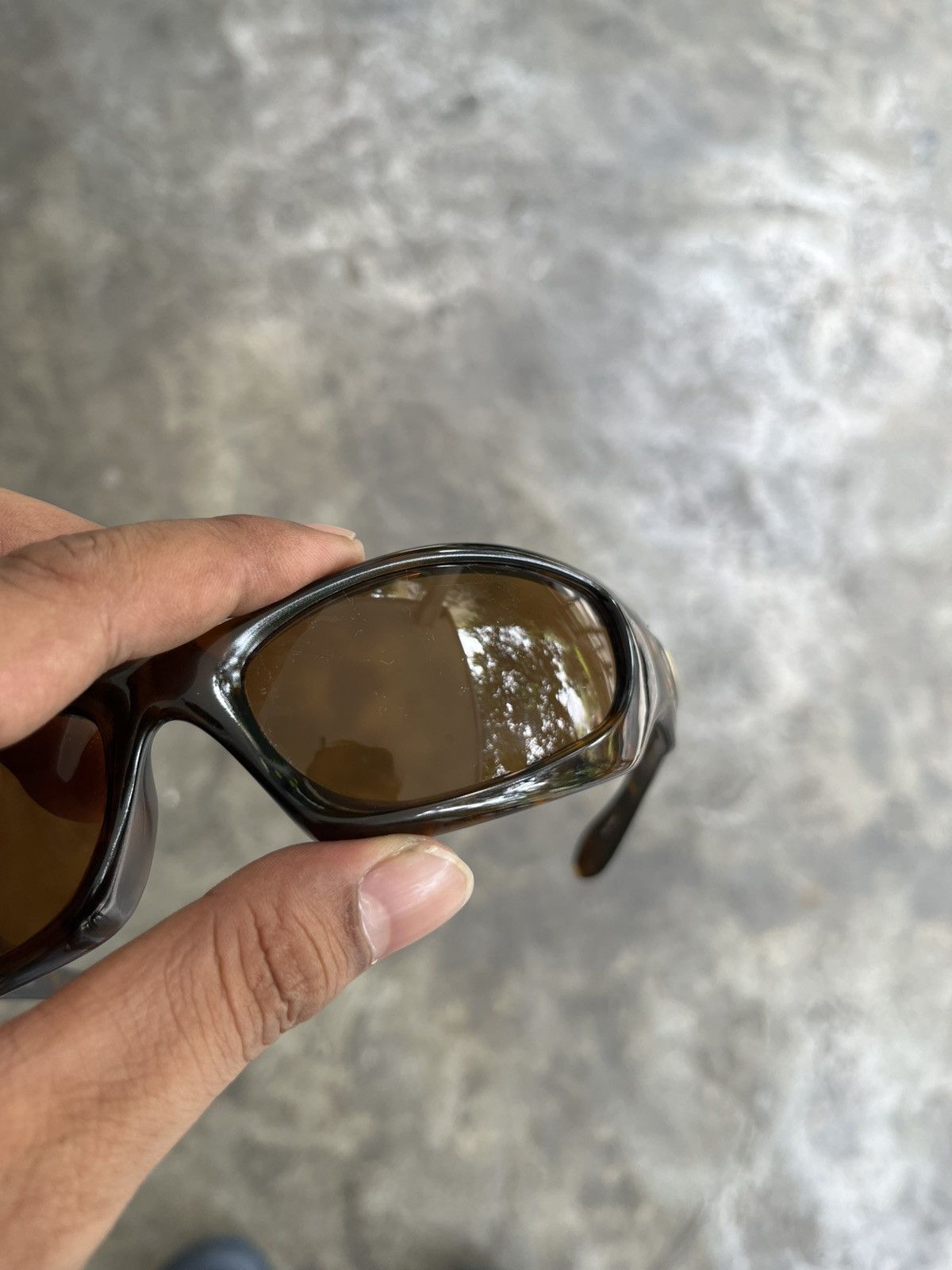 Oakley OAKLEY MONSTER DOG TORTOISE BROWN SUNGLASSES Size ONE SIZE - 6 Thumbnail