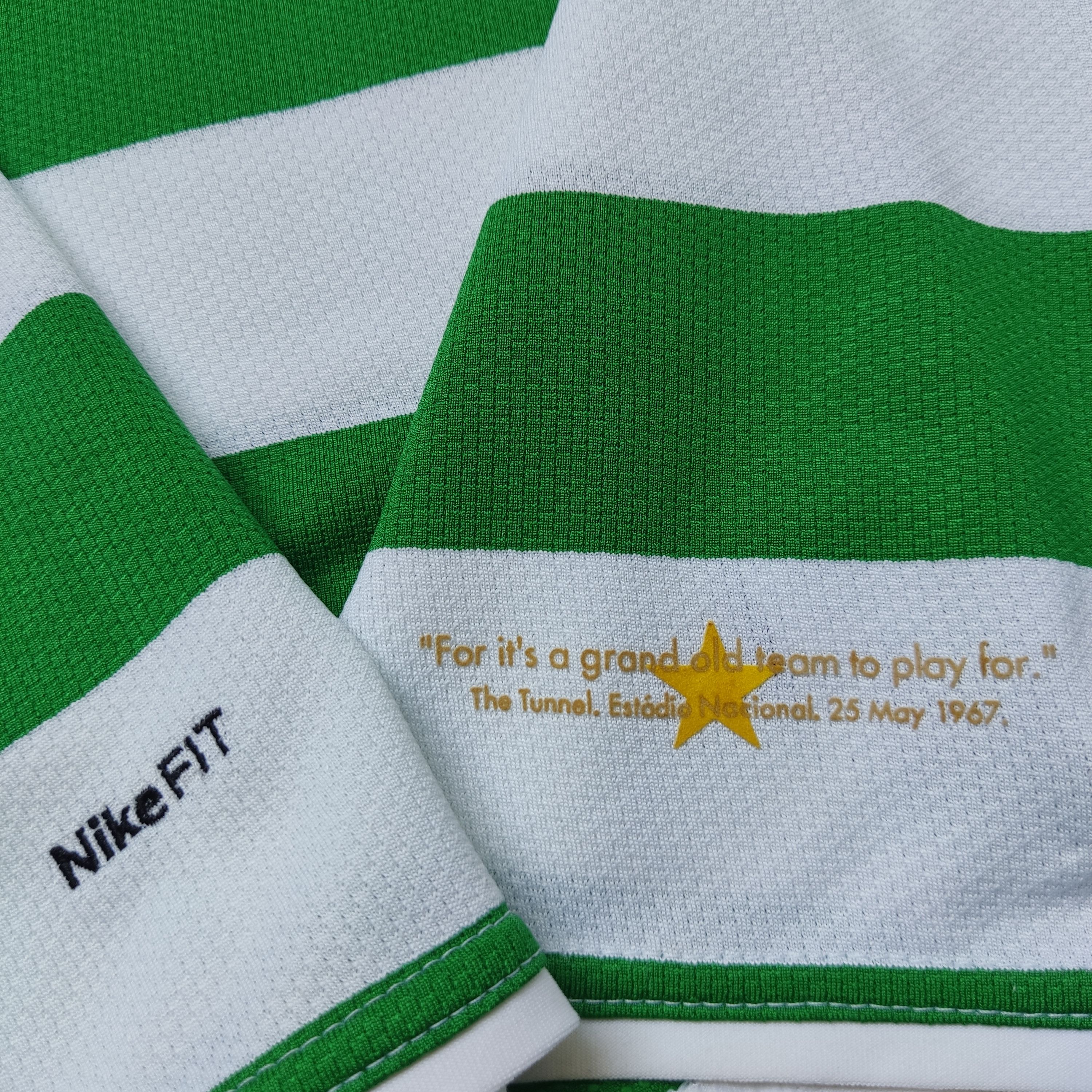 Nike Jersey football Celtics 2007/08 Boys Size Size US L / EU 52-54 / 3 - 5 Thumbnail