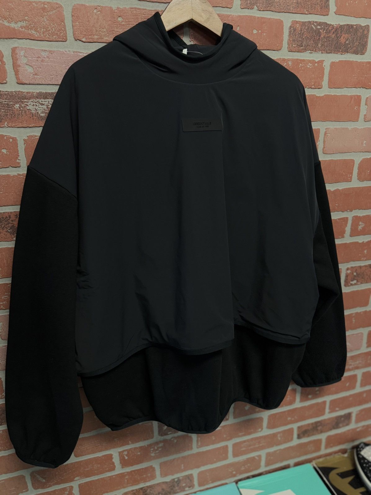 Essentials × Fear of God Essentials Jacket Size Large Brand New $230 Retail Size US L / EU 52-54 / 3 - 3 Thumbnail
