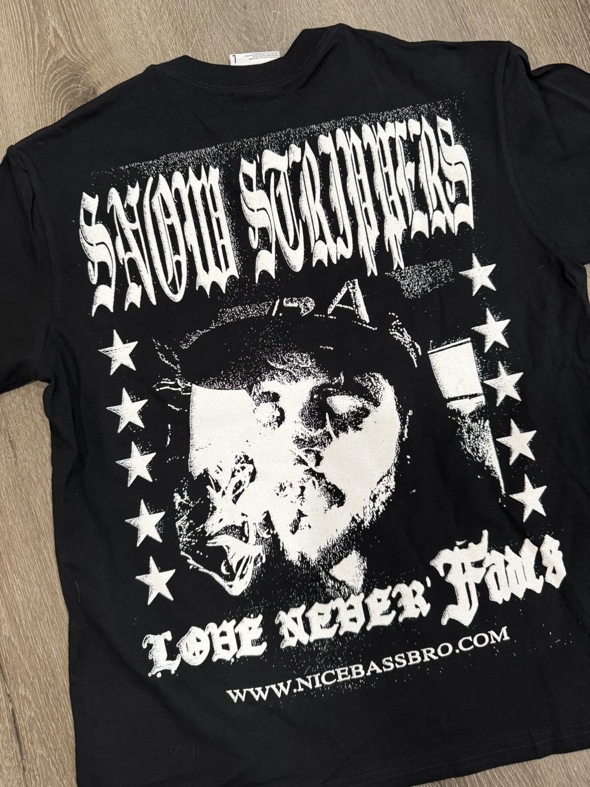 Snow Strippers “Knife” Tati T-Shirt Tee Size Large Brand New
