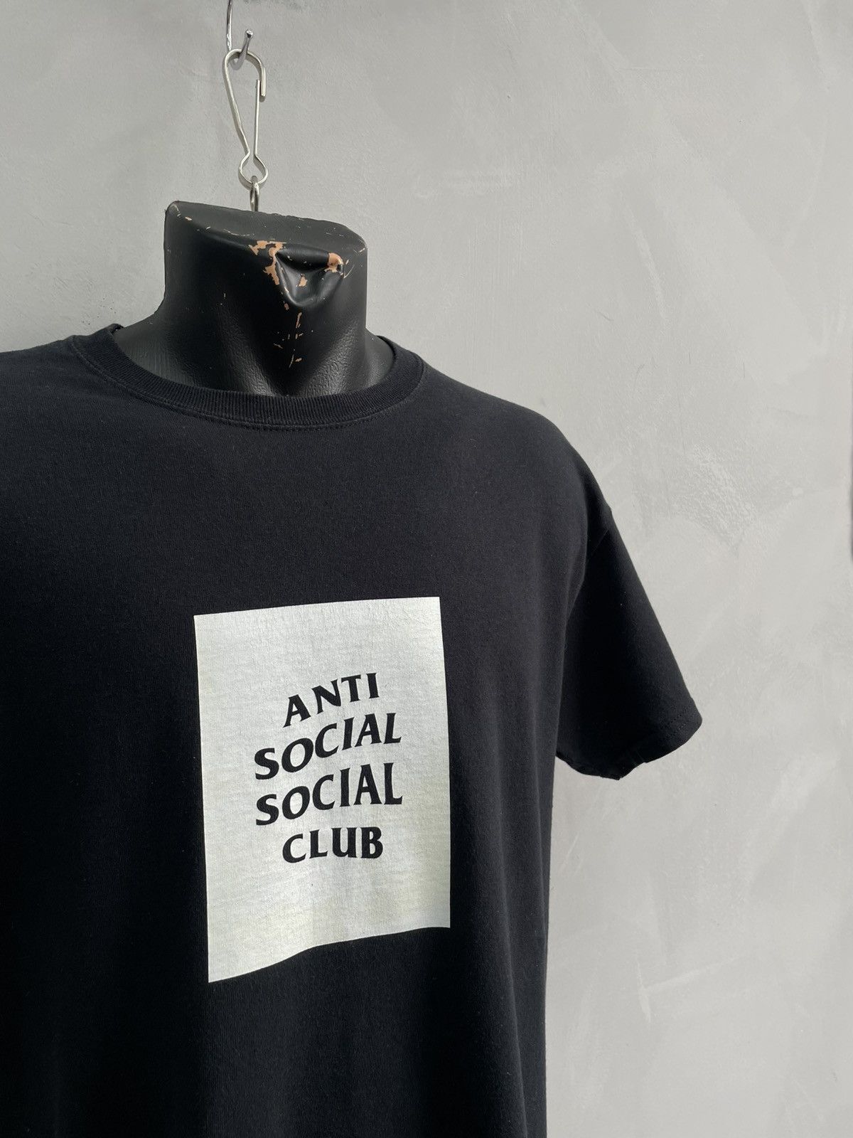 Anti Social Social Club Kanye West style Anti Social Social Club t shirt Size US M / EU 48-50 / 2 - 3 Thumbnail