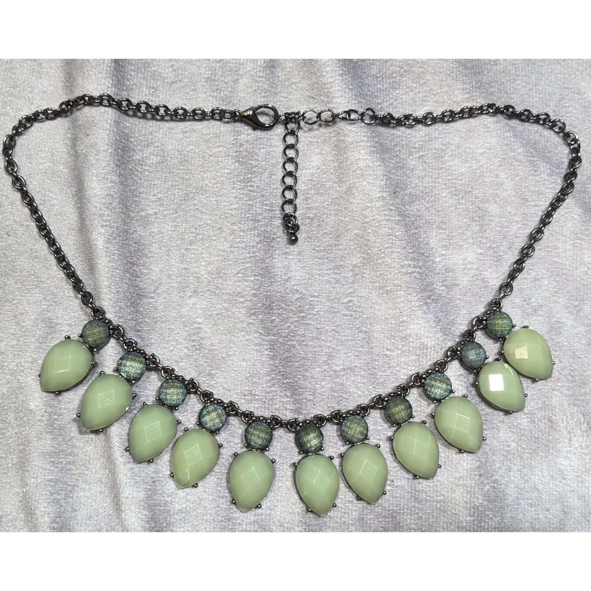 Other Green Teardrop Beaded Statement Necklace With Adjustable Cha Size ONE SIZE - 6 Thumbnail