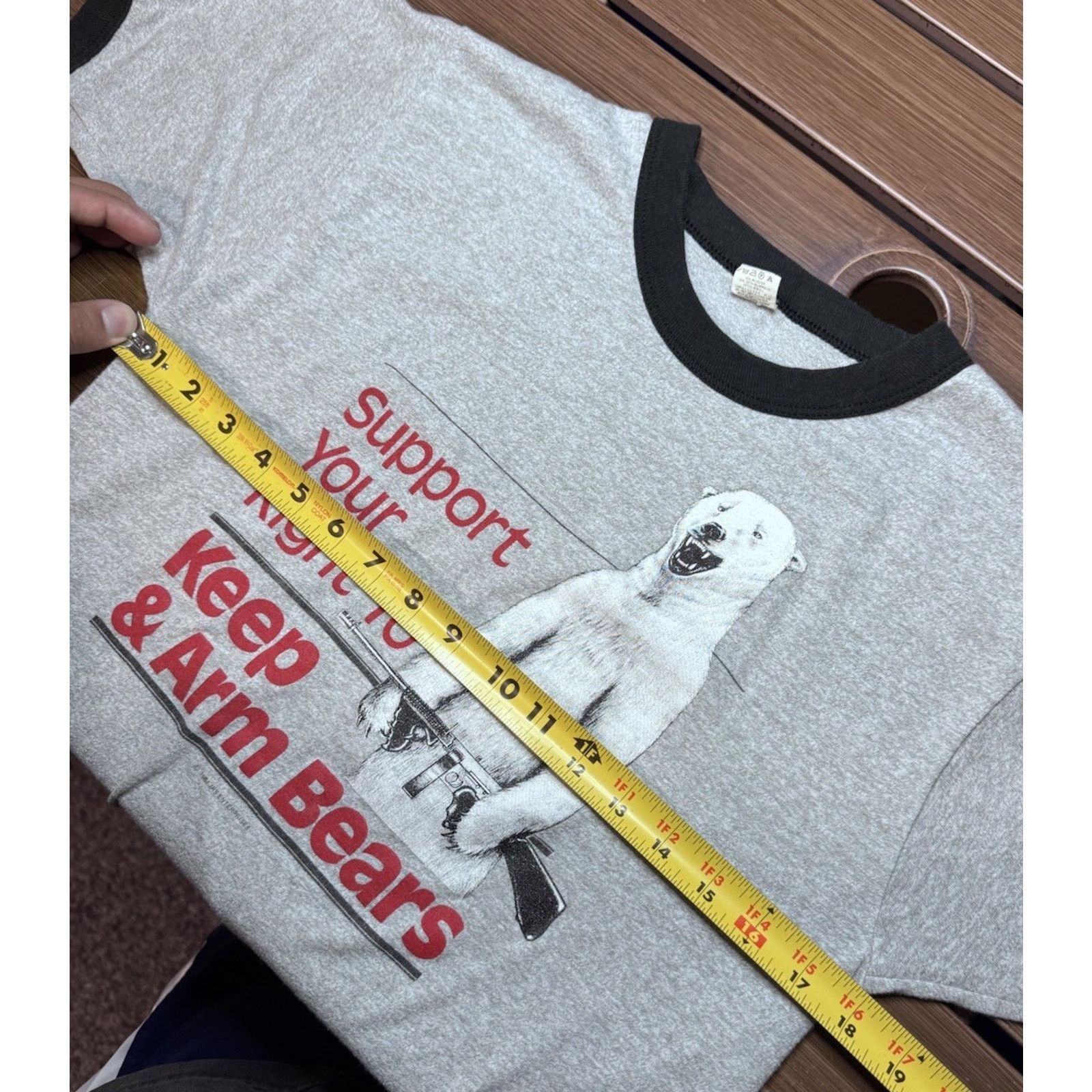 Other Vintage 1984 Keep & Arm Bears T-shirt Size Large Size US L / EU 52-54 / 3 - 6 Thumbnail