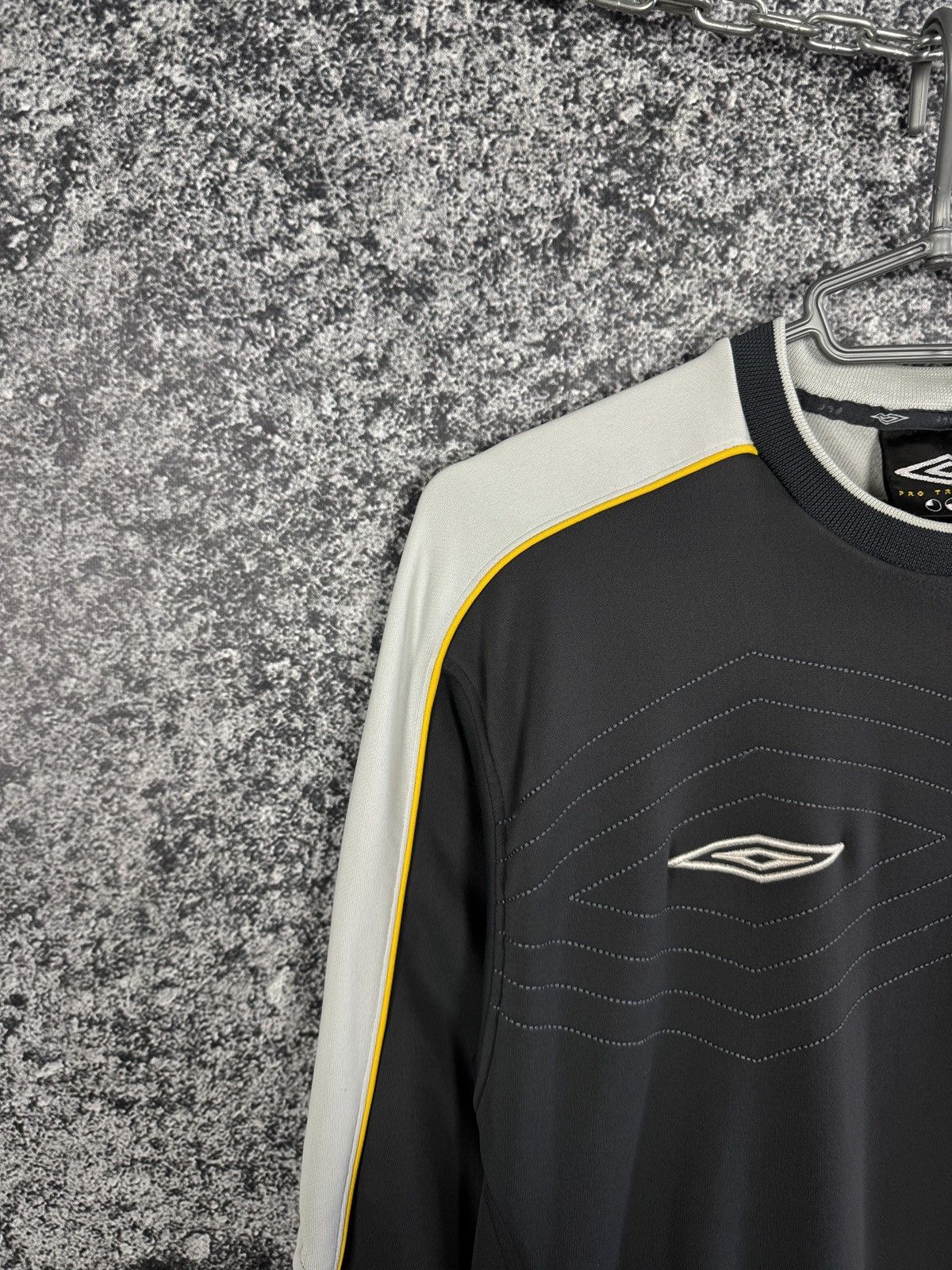 Umbro Men’s Umbro Pro Training Sweatshirt Official Product Vintage Size US M / EU 48-50 / 2 - 3 Thumbnail