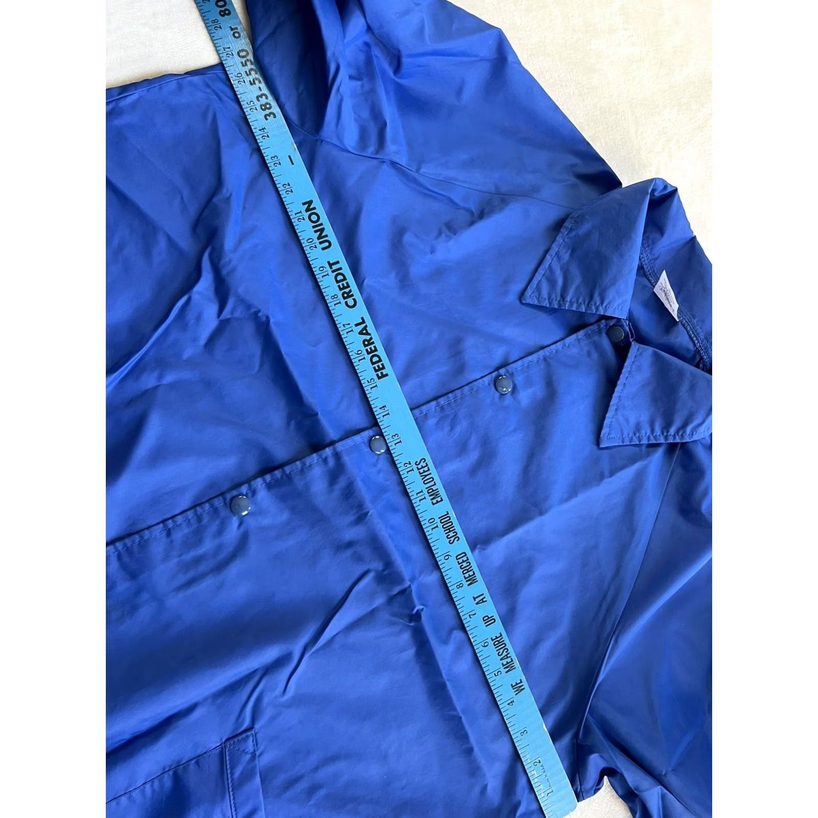 Vintage VINTAGE Auburn Windbreaker Jacket Volleyball 90s Sports Blue XL Men Size US XL / EU 56 / 4 - 4 Thumbnail