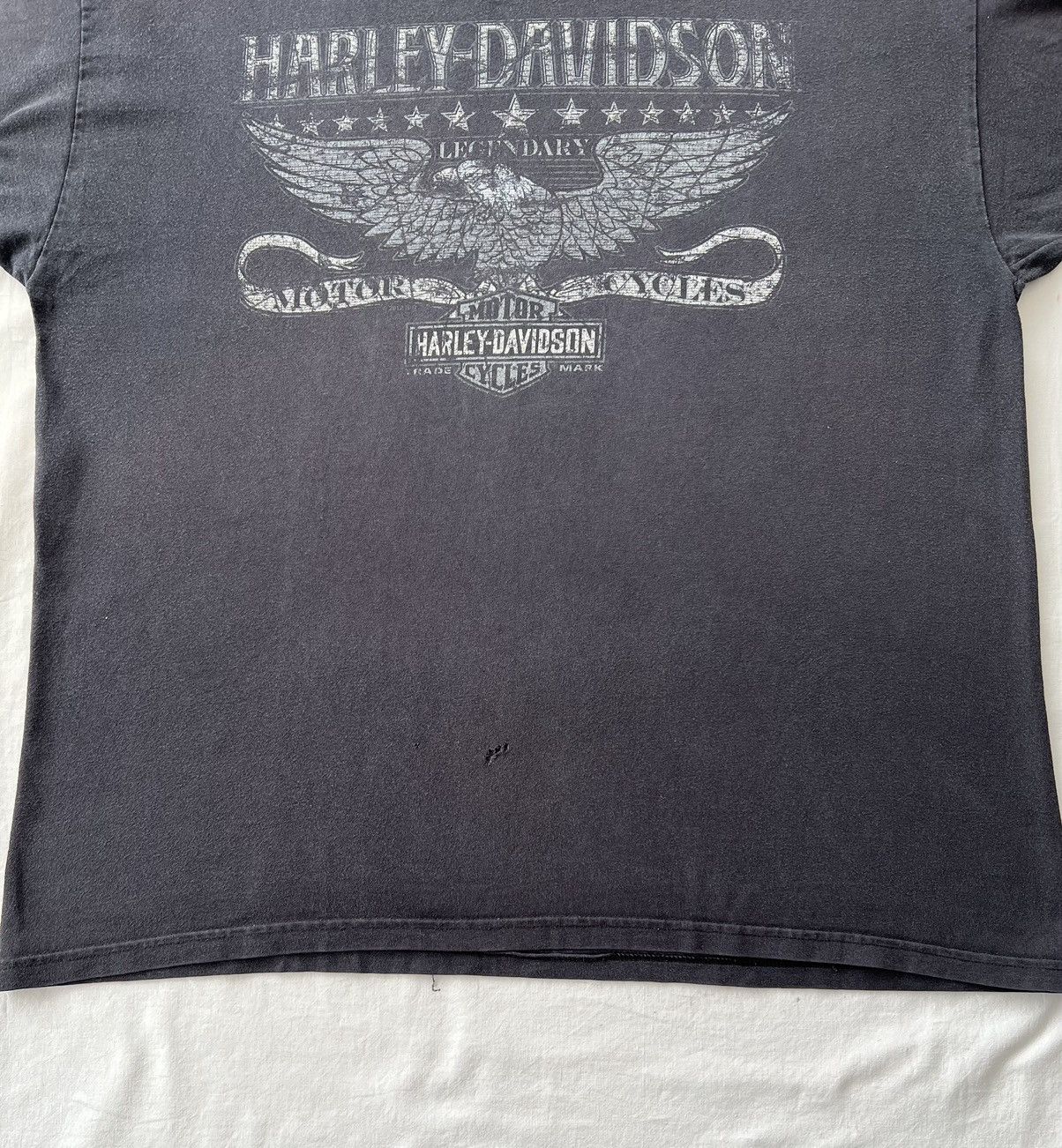 Harley Davidson Vintage 2012 Harley Davidson Eagle Red Rock Black T-shirt Size US XL / EU 56 / 4 - 8 Thumbnail