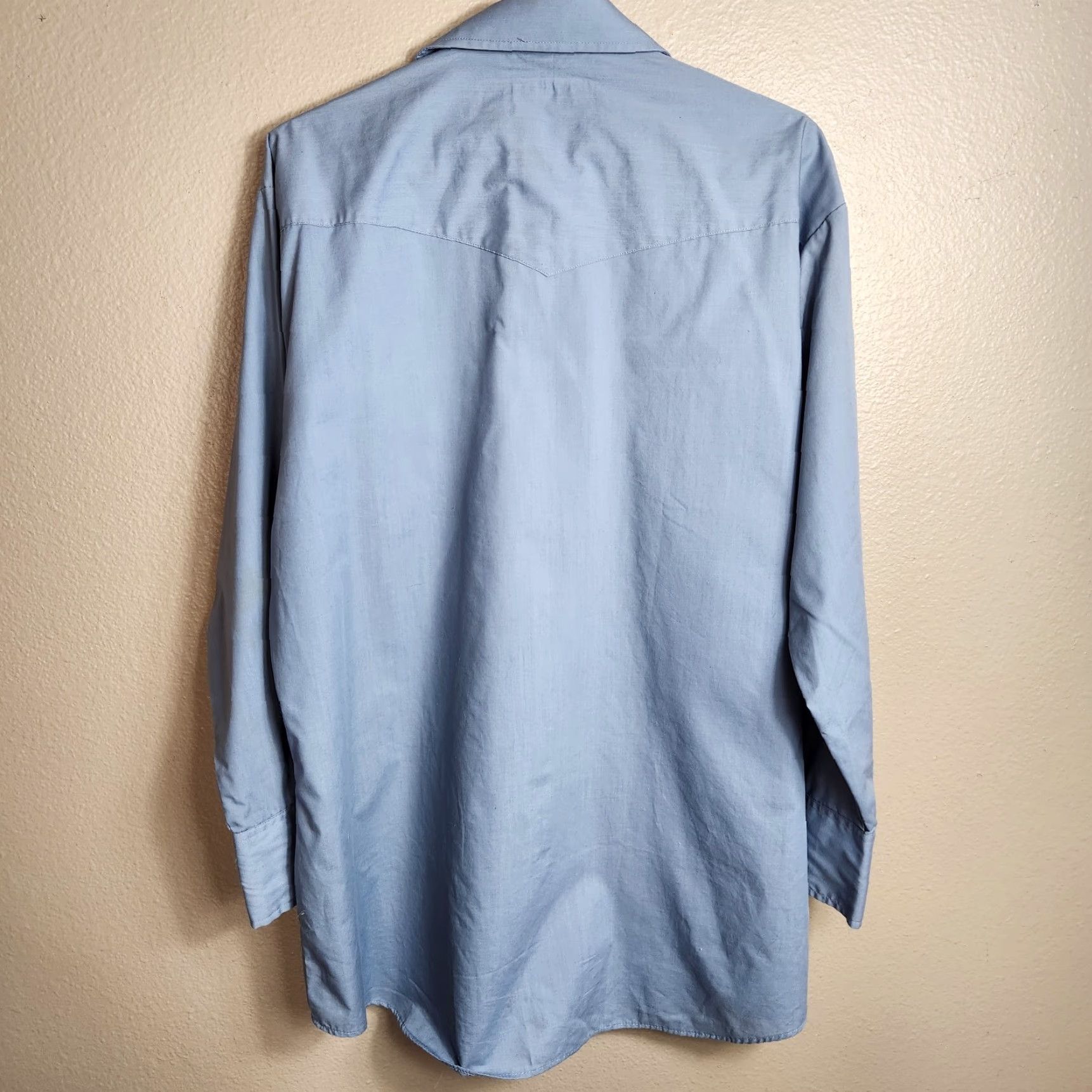 Vintage VINTAGE Northern Plains Mens Shirt LS Blue Western Pearl Snap Point Collar 16.5x33 VTG Size US L / EU 52-54 / 3 - 6 Thumbnail
