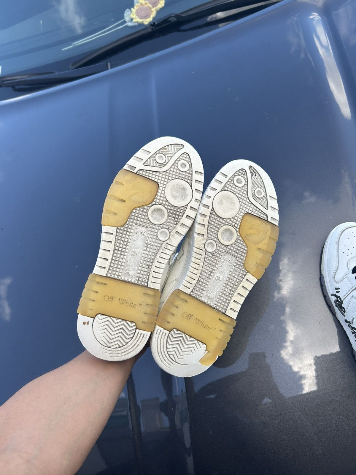 Off-White Off white out of office Size US 8 / EU 41 - 5 Thumbnail