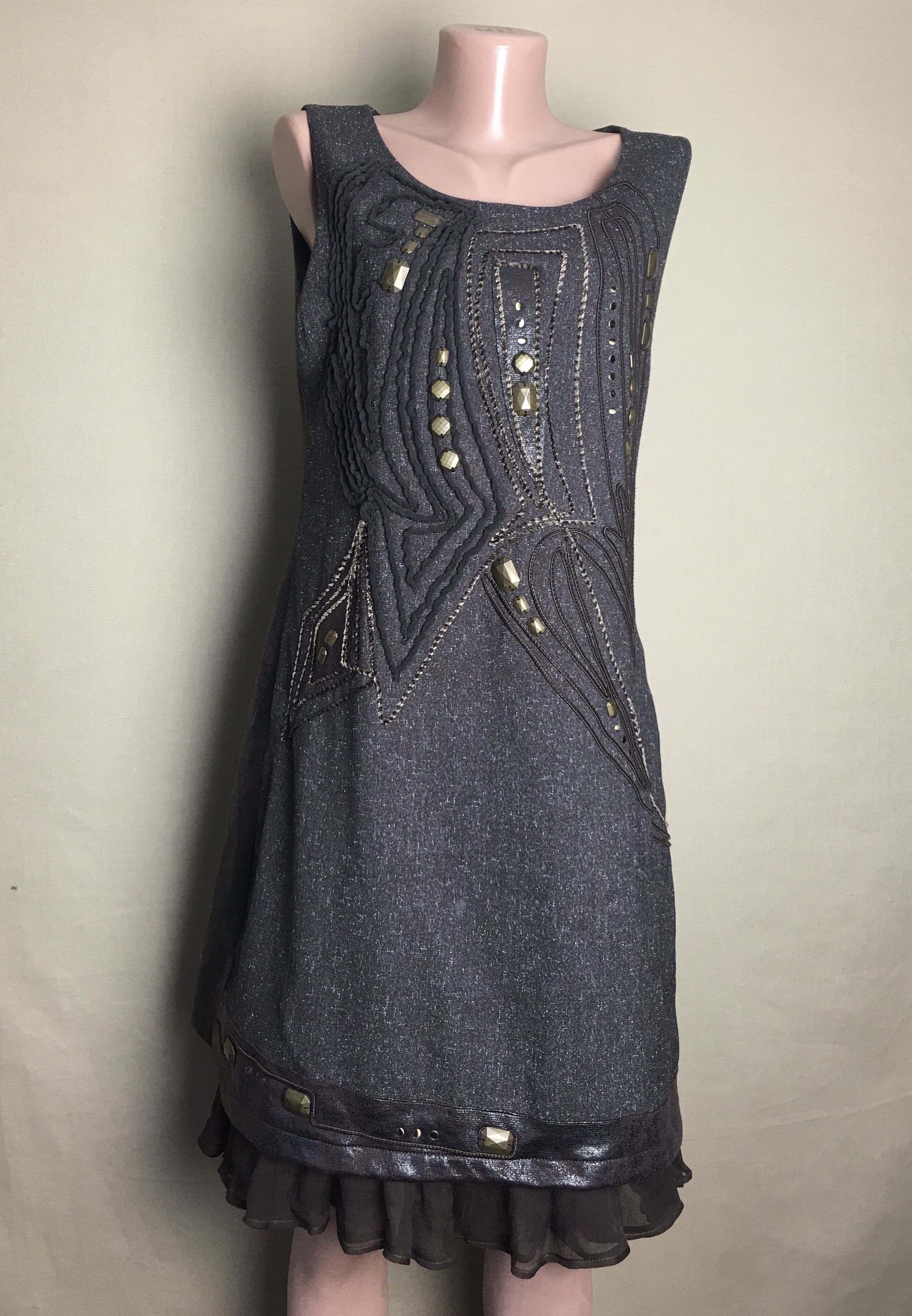 Designer Save the Queen Dress Metal Beaded Embroidery XL Size XL / US 12-14 / IT 48-50 - 1 Thumbnail