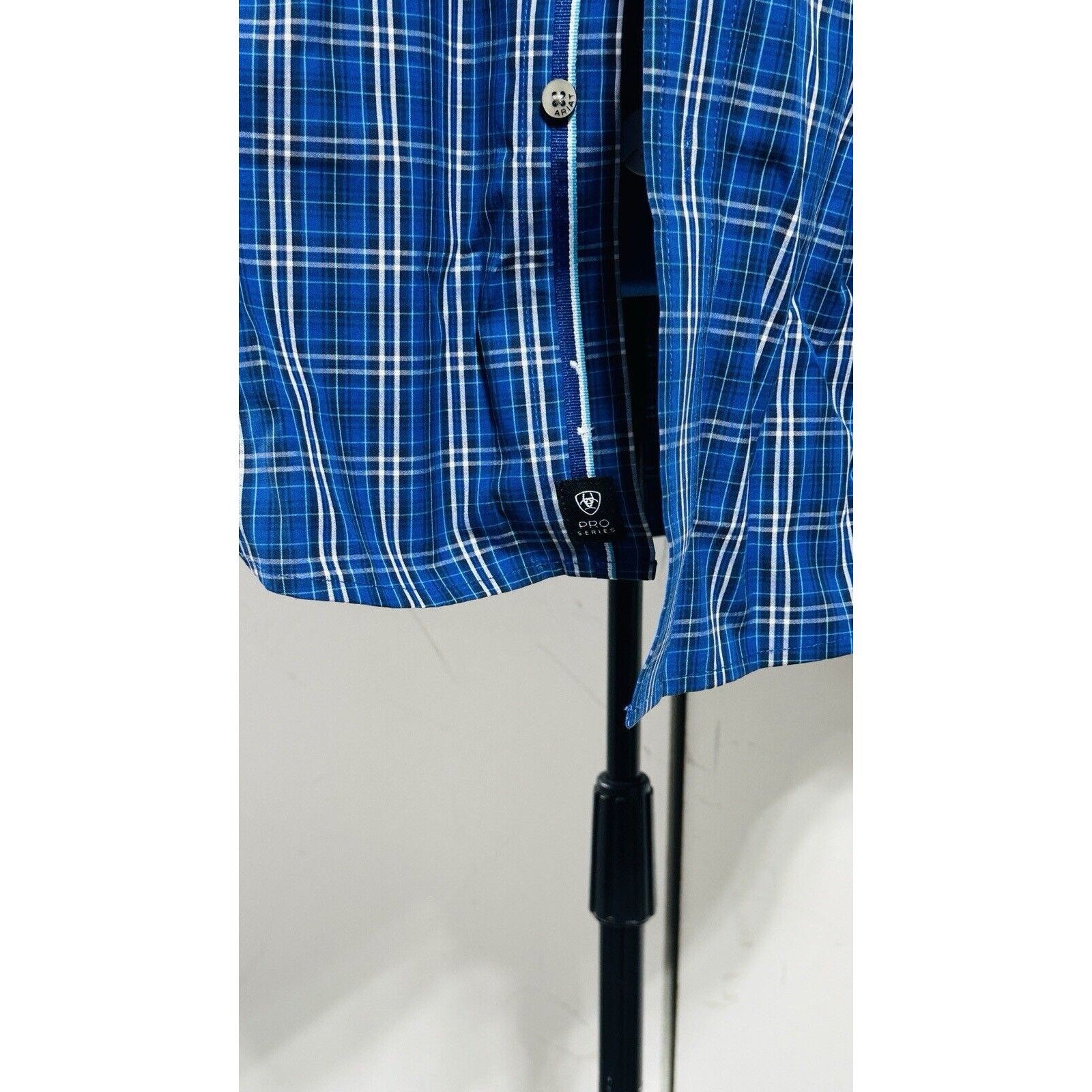 Ariat Ariat Men's Pro Series Naveen Classic Fit Button Western M Size US M / EU 48-50 / 2 - 4 Thumbnail