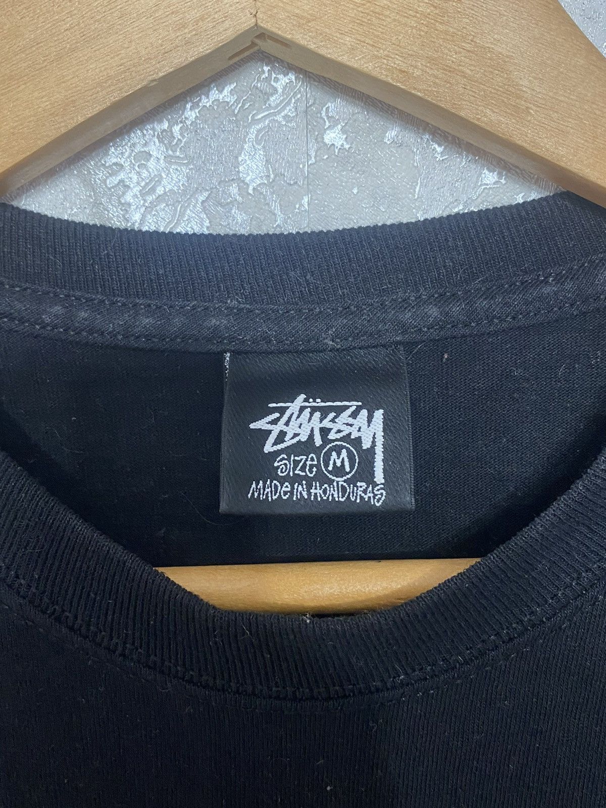 Stussy Stussy T-shirt flower in back Size US M / EU 48-50 / 2 - 4 Thumbnail
