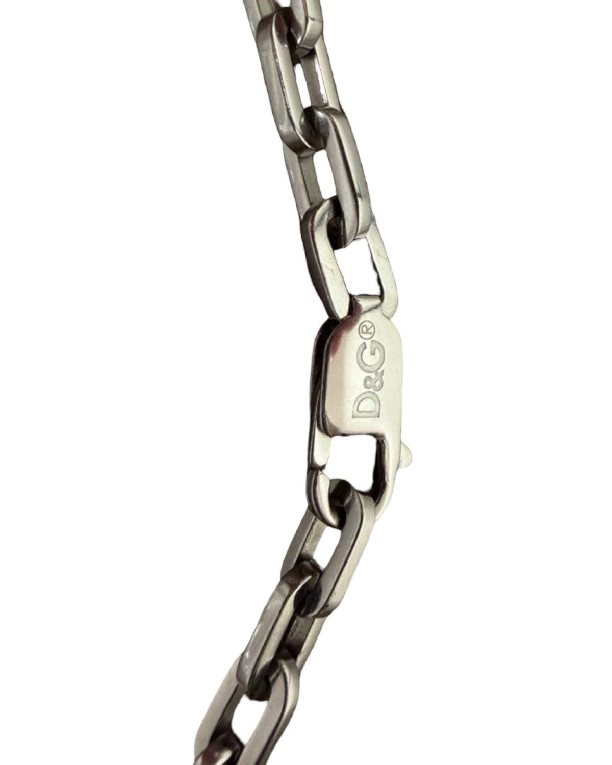 Dolce & Gabbana Pill Pendant Necklace Size ONE SIZE - 4 Thumbnail