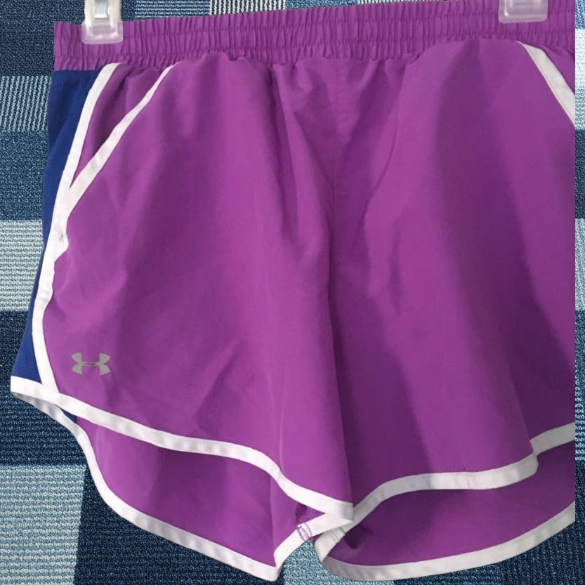 Under Armour Under Armour Running Shorts Women Purple White Heat Gear Lined UA Pocket Athletic Shorts M Size 32" / US 10 / IT 46 - 1 Thumbnail