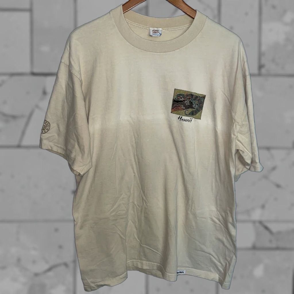 Vintage VINTAGE Crazy Shirts T-Shirt Beige Gecko Hawaii Graphic Mens XL USA SINGLE STITCH Size US XL / EU 56 / 4 - 1 Thumbnail