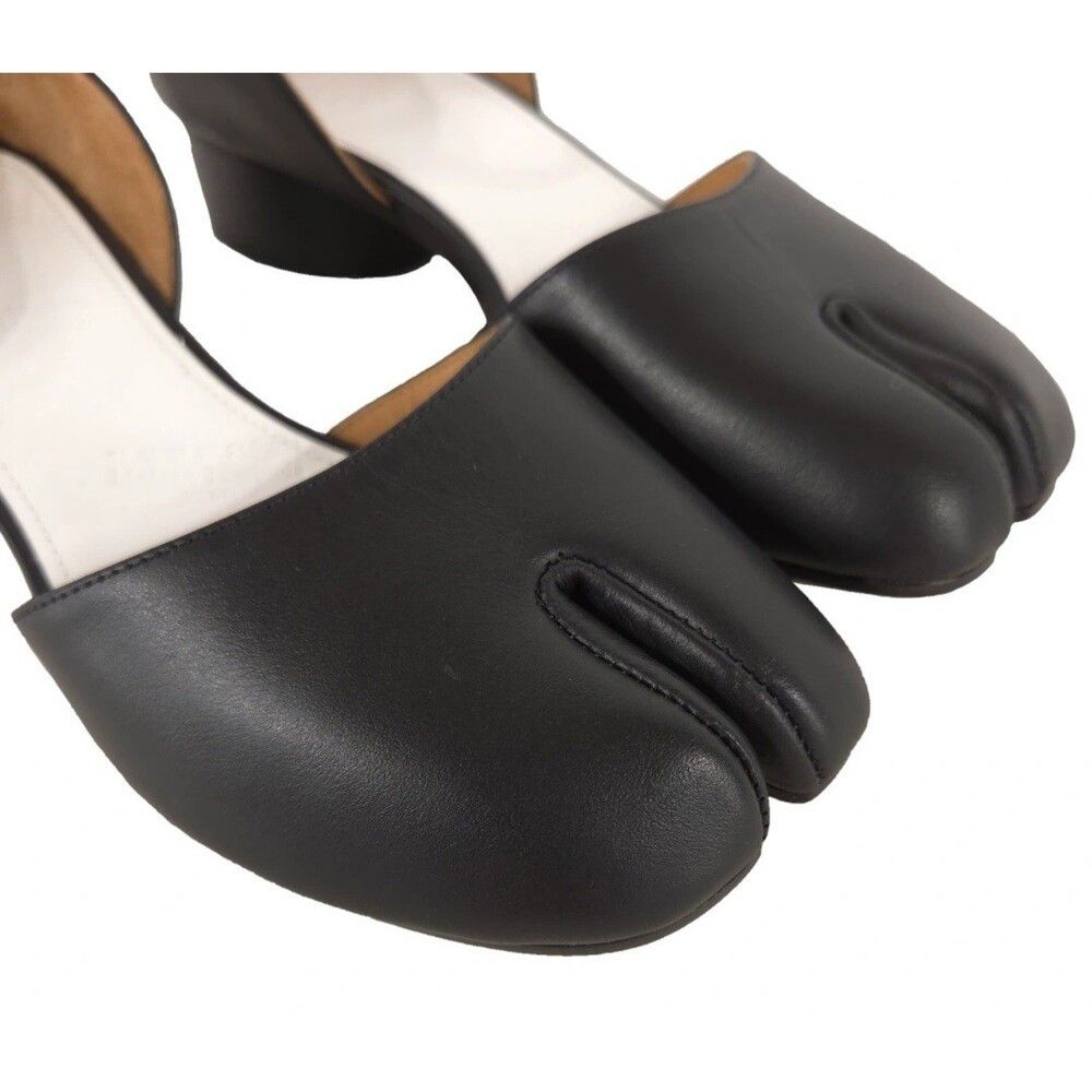 Maison Margiela Maison Margiela Tabi Pumps US 6 EU 36 Womens Black Leather Size US 6 / IT 36 - 3 Thumbnail
