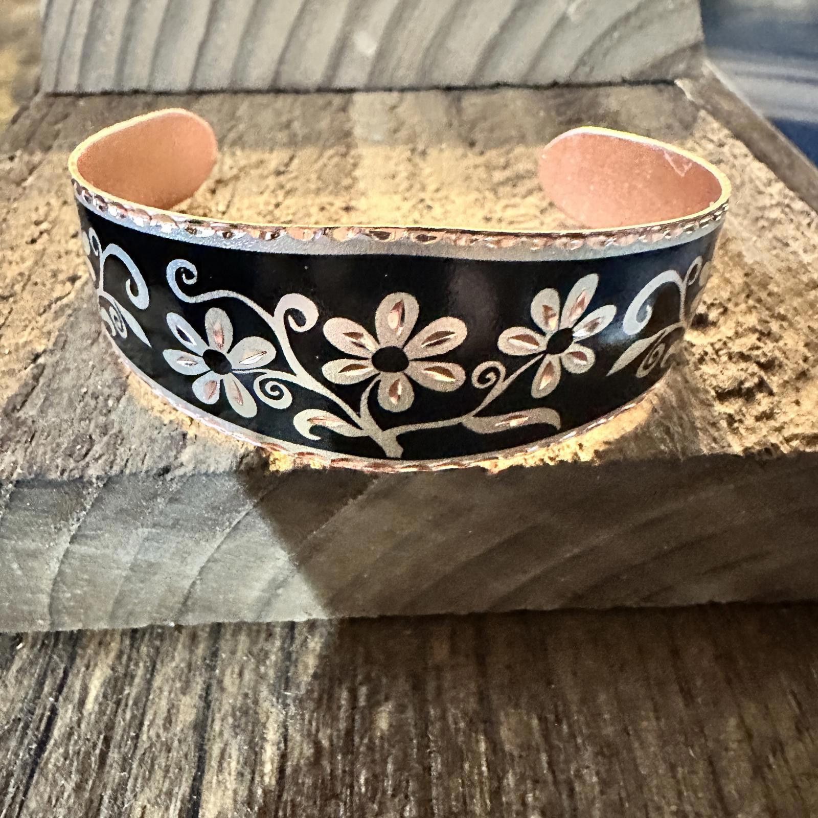 Other Handcrafted Diamond Cut Black Floral Design Copper Cuff Brac Size ONE SIZE - 1 Thumbnail