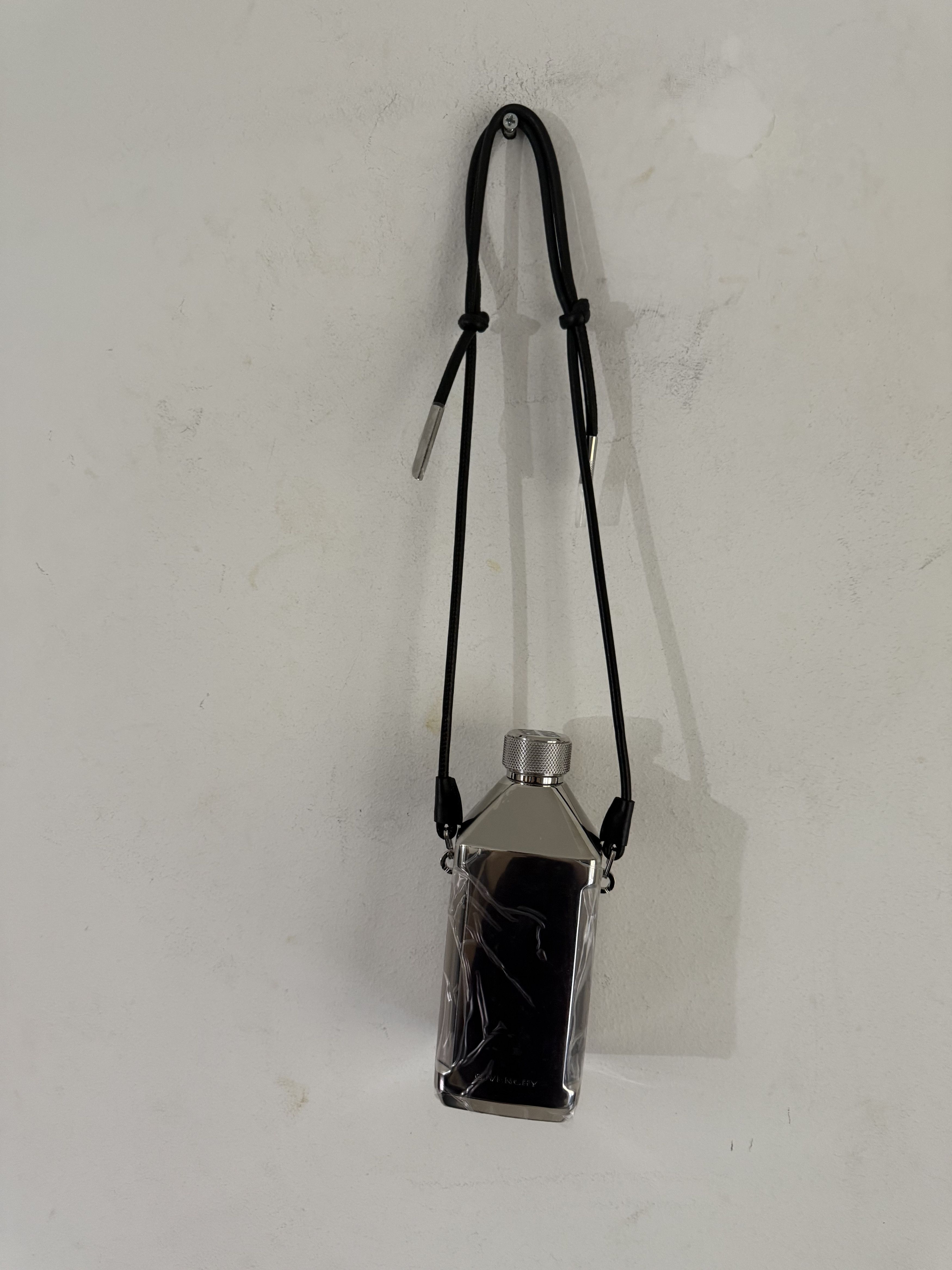 Givenchy WaterBottle With Shoulder Strap Size ONE SIZE - 5 Thumbnail