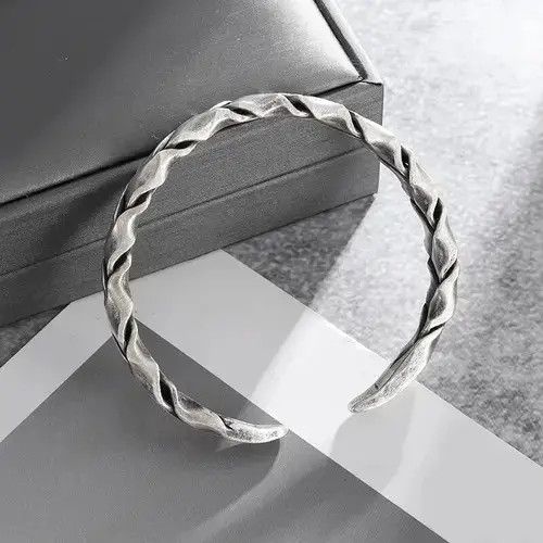 Jewelry Knot Open Bracelet Size ONE SIZE - 3 Thumbnail