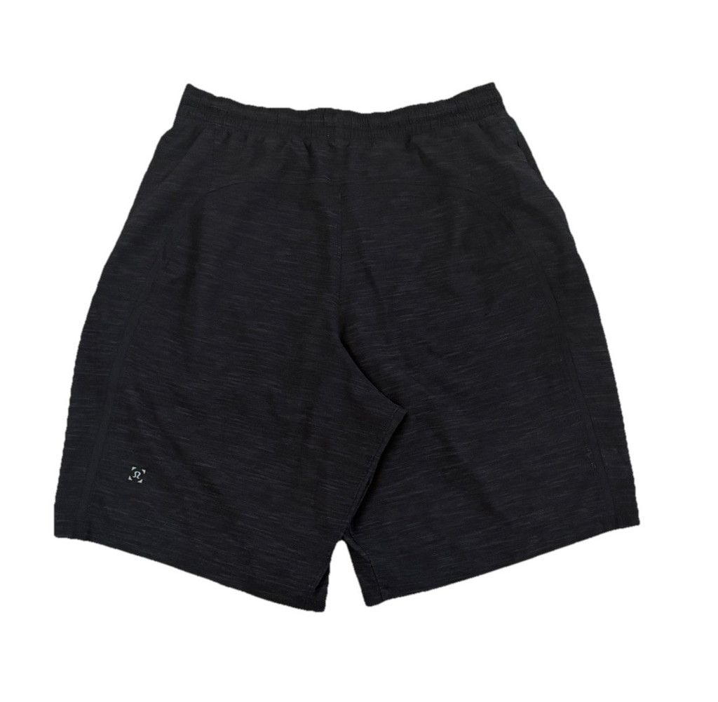 Lululemon LULULEMON PACE BREAKER SHORT LINER 9” HEATHER BLACK SZ SMALL Size US 28 / EU 44 - 1 Thumbnail