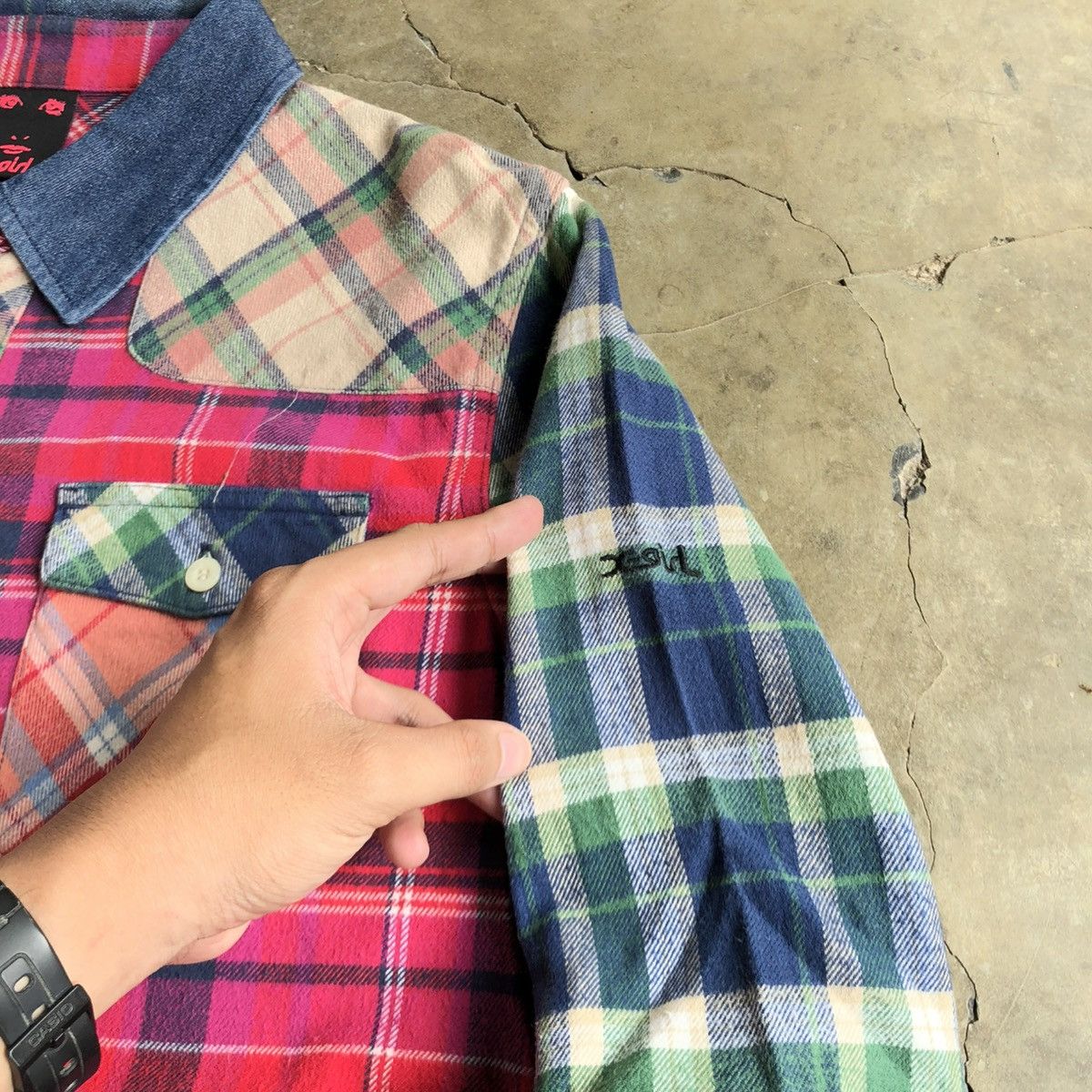 Hysteric Glamour 2000s X-girl Patchwork Double Pocket Button Up Shirt Size US M / EU 48-50 / 2 - 6 Thumbnail