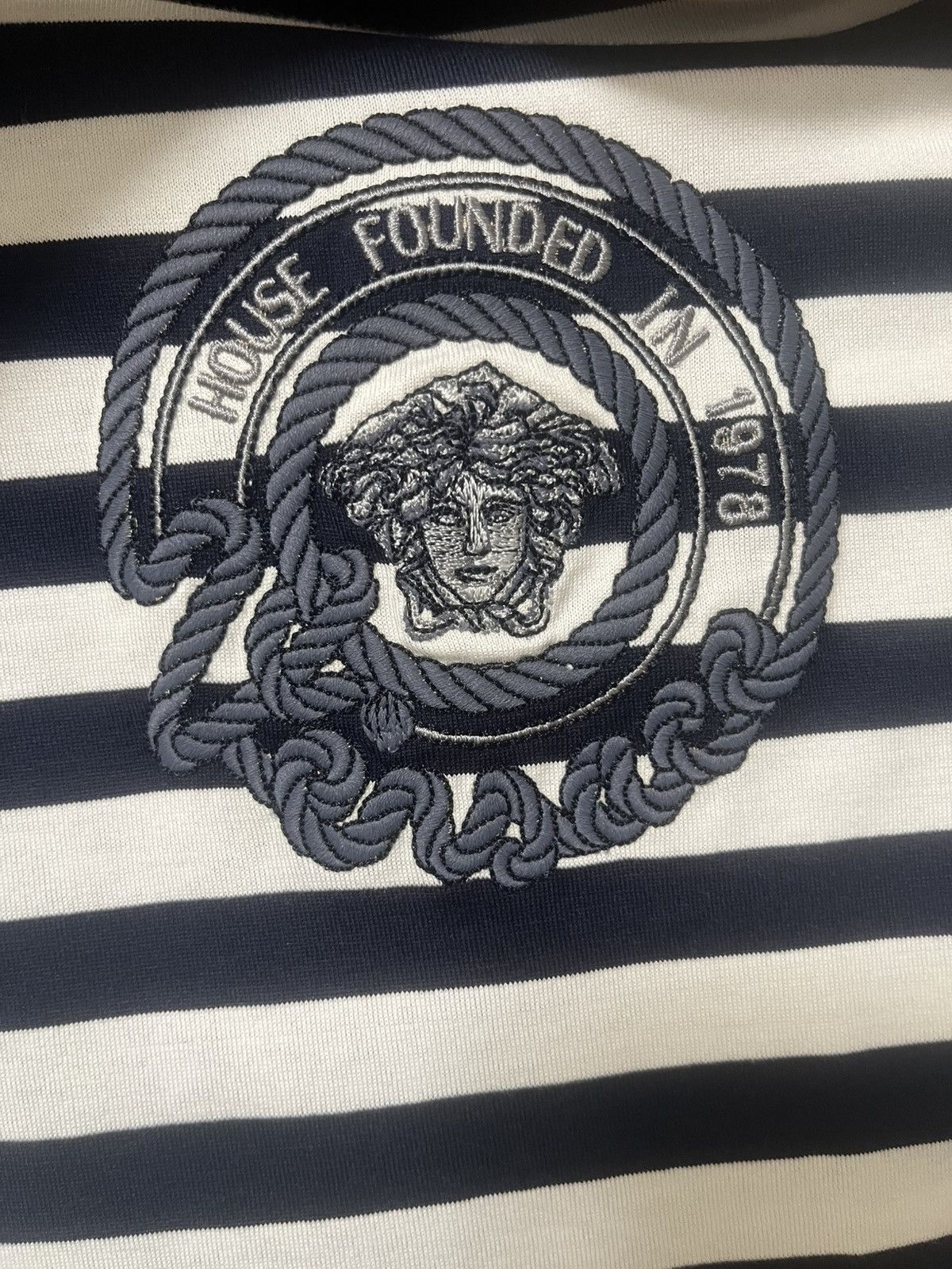 Versace Versace Striped T-Shirt Sz L Size US L / EU 52-54 / 3 - 5 Thumbnail