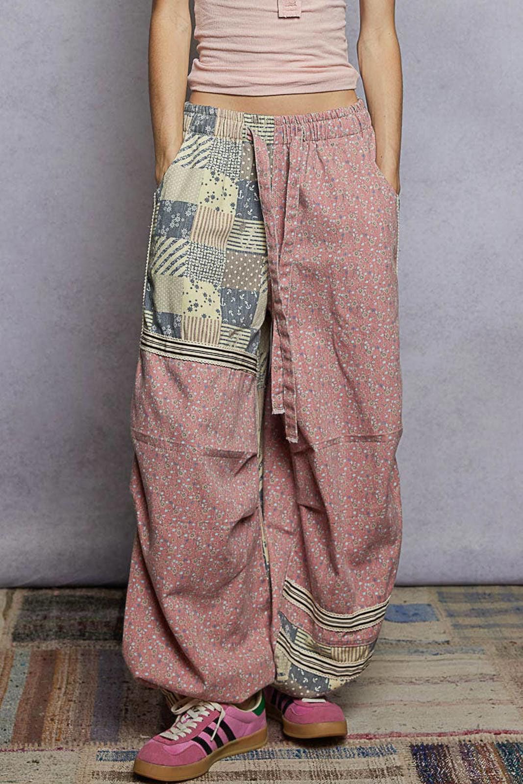 Other Printed Woven Contrast Band Trim Jogger Pants by POL Size 28" / US 6 / IT 42 - 10 Thumbnail