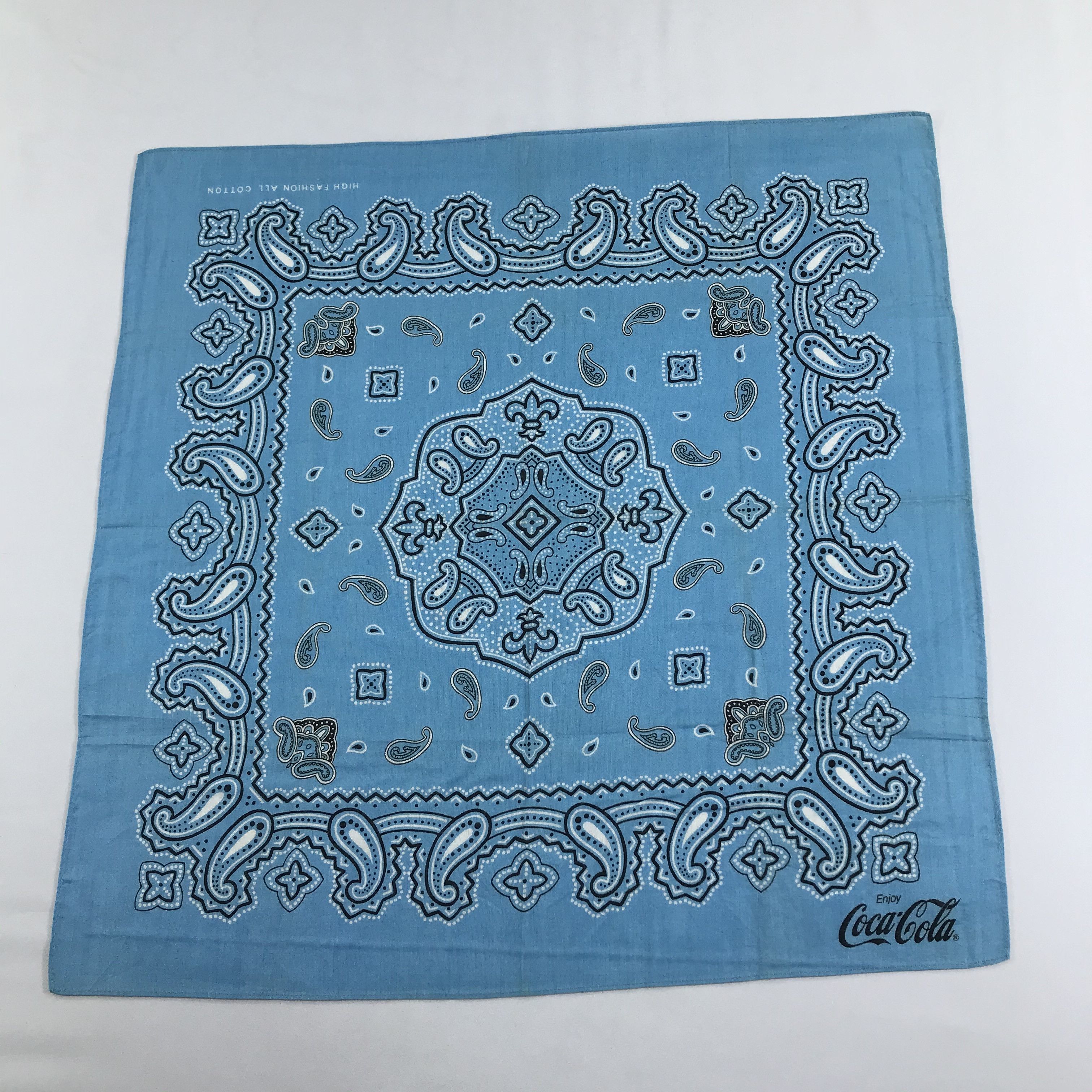 Coca Cola × Vintage Coca-Cola Paisley Handkerchief Neckerchief Bandana H1258 Size ONE SIZE - 1 Thumbnail