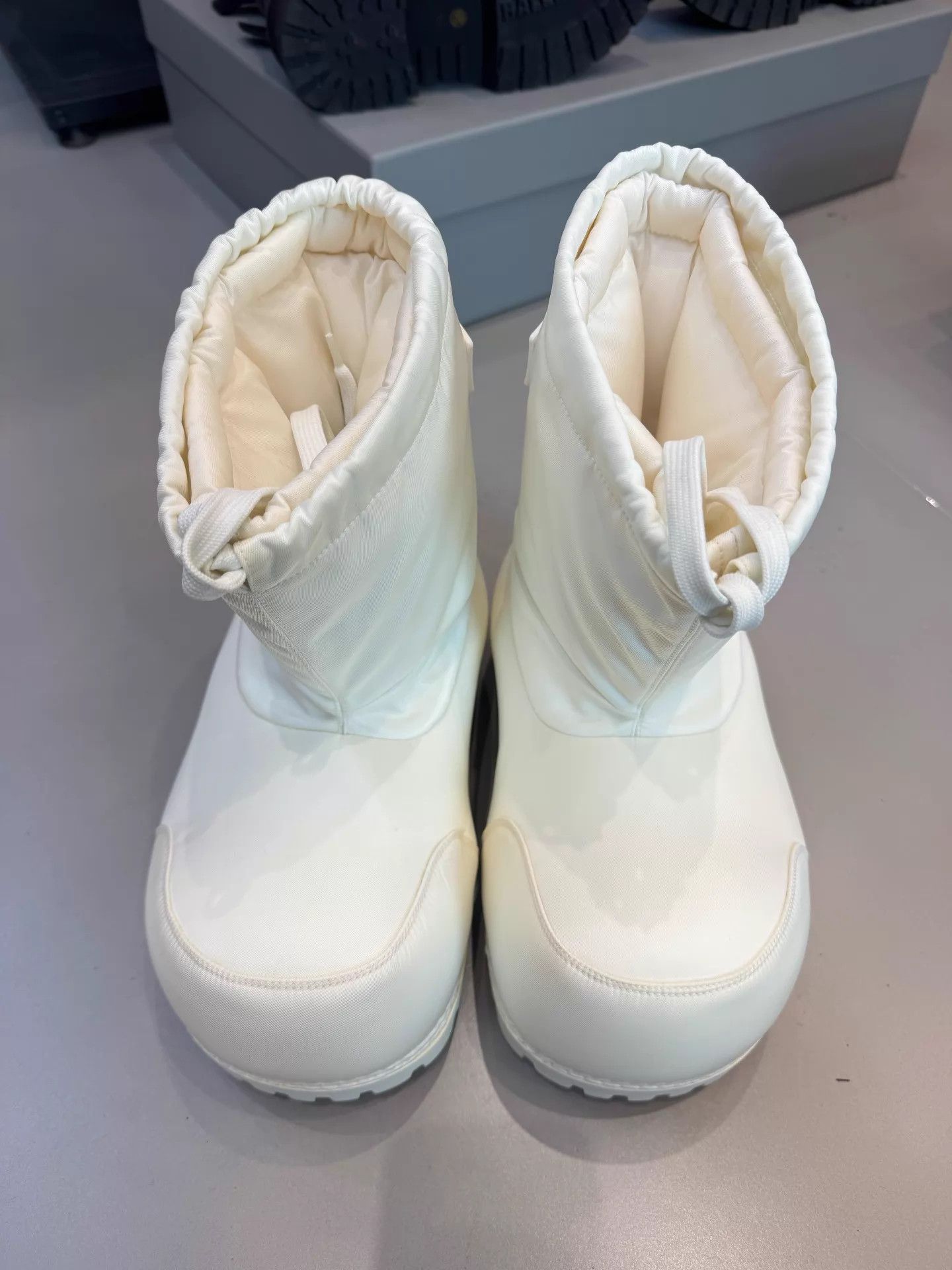 Balenciaga Balenciaga Alaska FW24 SKIWEAR women's white snow boots New Size US 5.5 / IT 35.5 - 3 Thumbnail