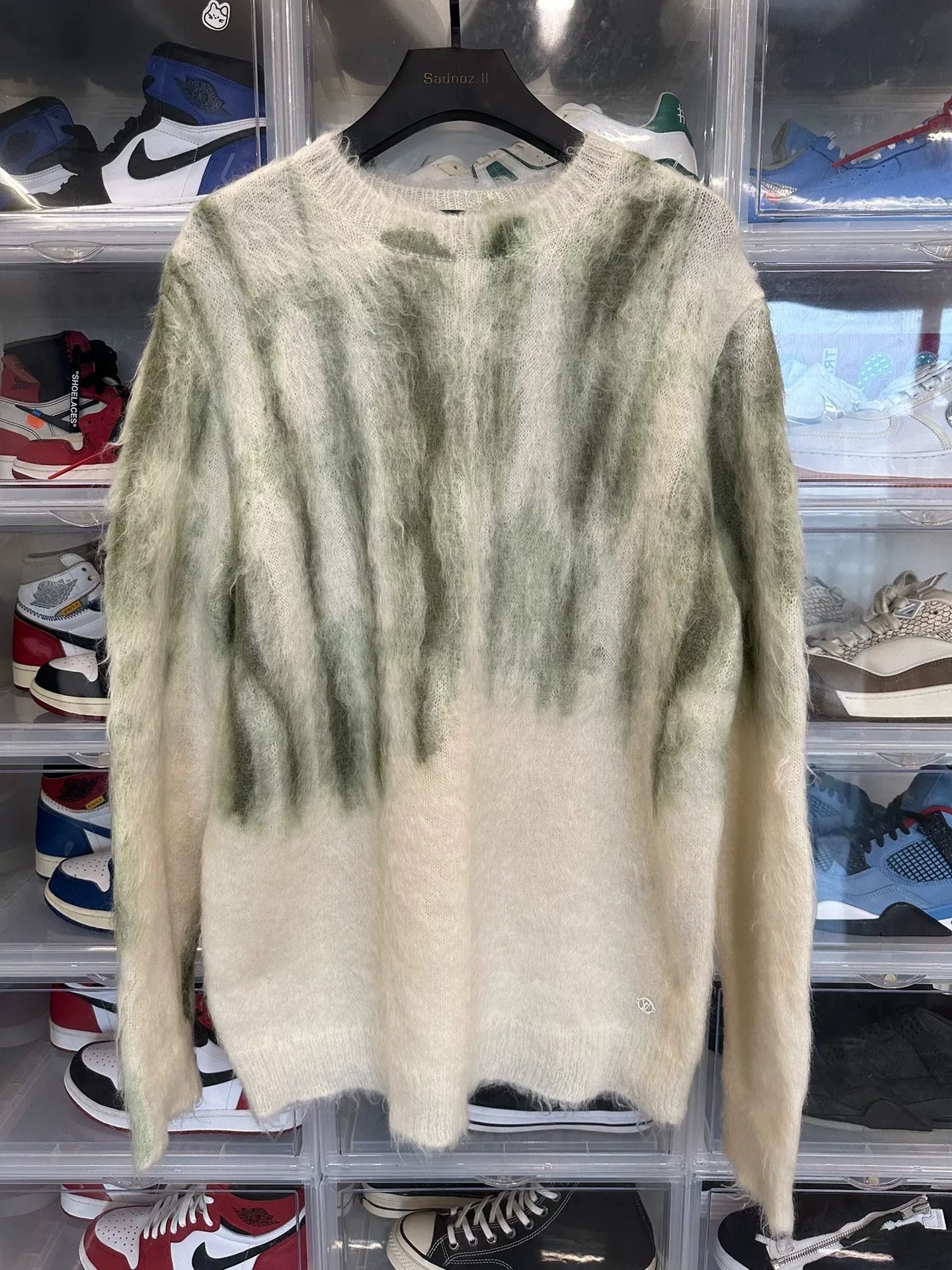 Louis Vuitton Louis Vuitton Mohair White Green Sweater Size US M / EU 48-50 / 2 - 1 Thumbnail