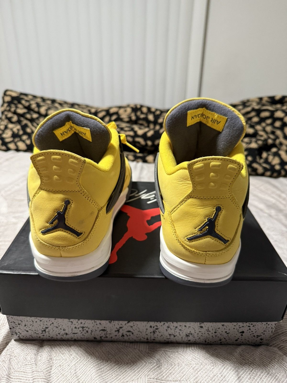 Jordan Brand Jordan 4 Retro - Lightning Size US 10 / EU 43 - 4 Thumbnail