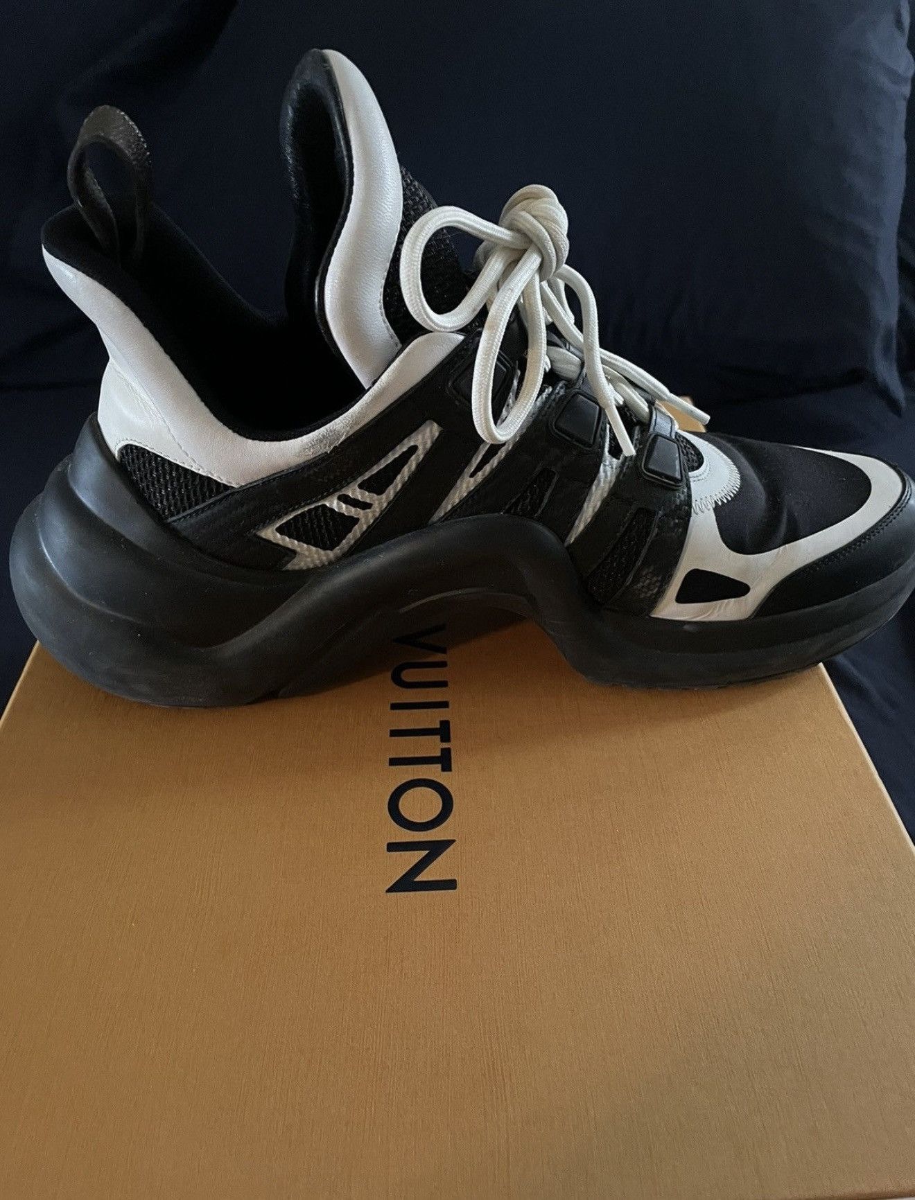 Louis Vuitton Louis Vuitton HighTop Sneakers Size US 8.5 / EU 41-42 - 4 Thumbnail