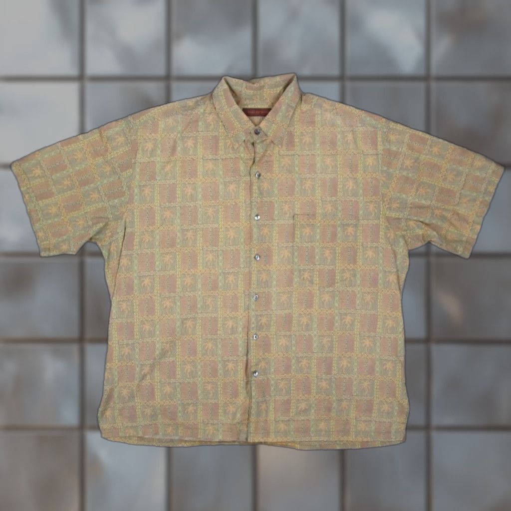 Tori Richard Tori Richard Shirt Men XL Beige Floral Short Sleeve Button-Up Hawaiian Cotton Lawn Palm USA - Vintage? No Size US XL / EU 56 / 4 - 1 Thumbnail