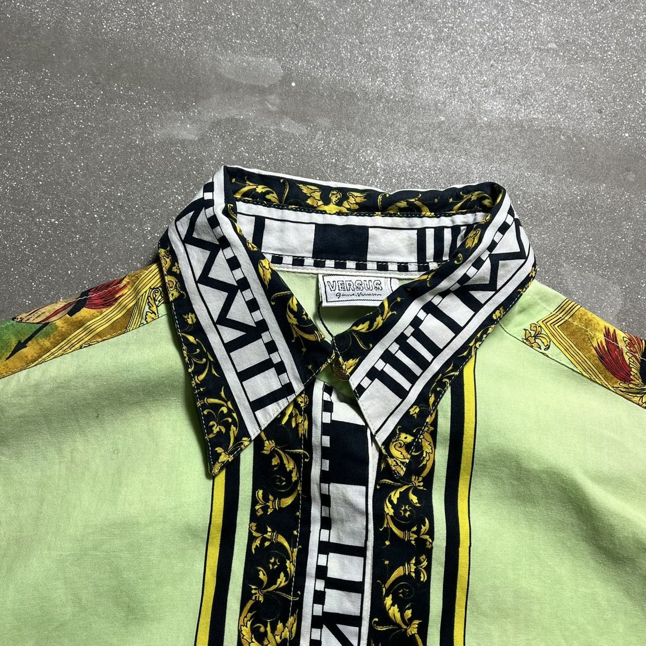 Versace × Versus Versace × Vintage Gianni Versace Indian Printed Shirt 90s Size US M / EU 48-50 / 2 - 6 Thumbnail