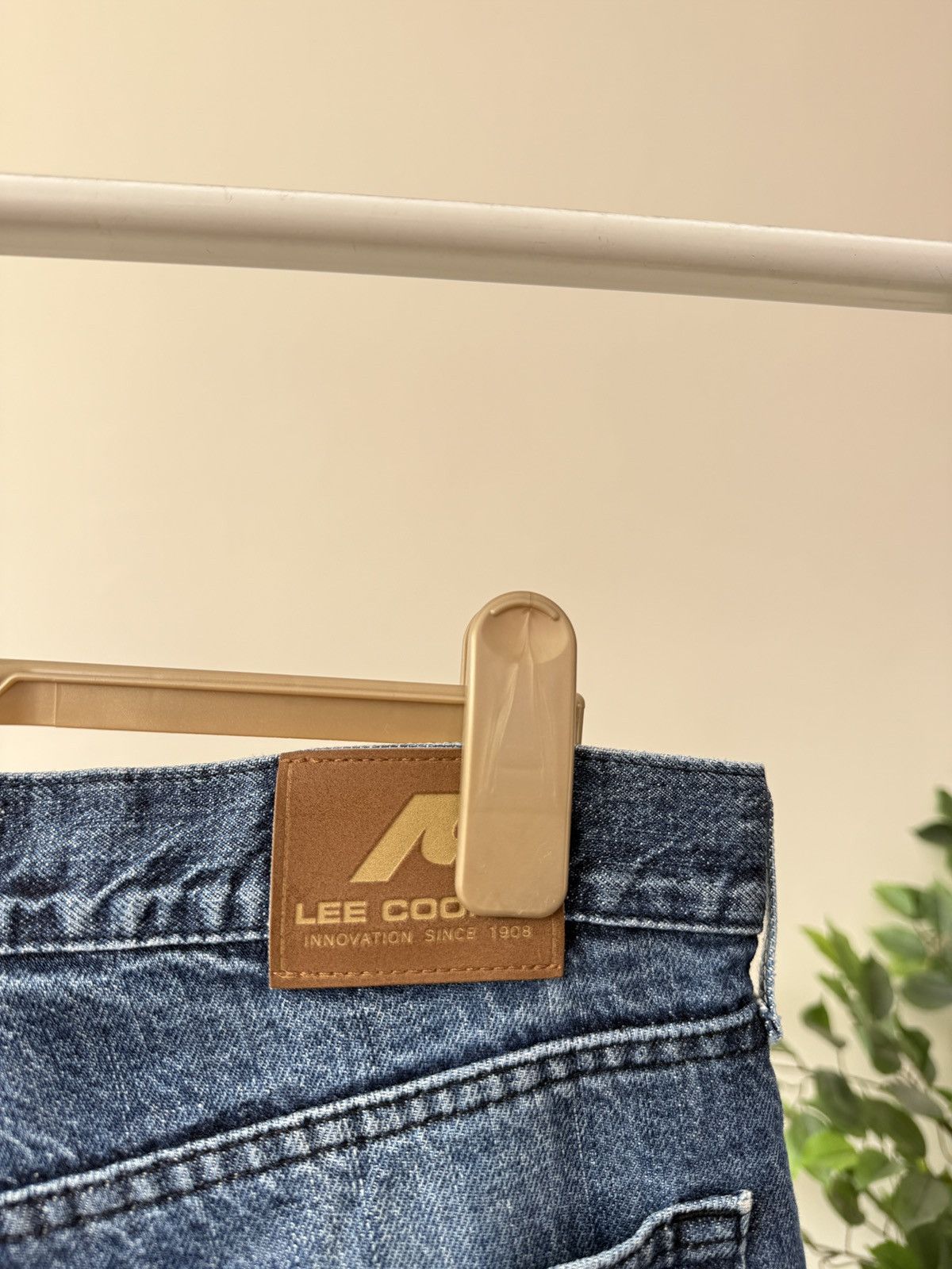 Lee Vintage Lee Cooper Men’s Blue Straight Leg Jeans Wash Denim Size US 35 - 12 Thumbnail