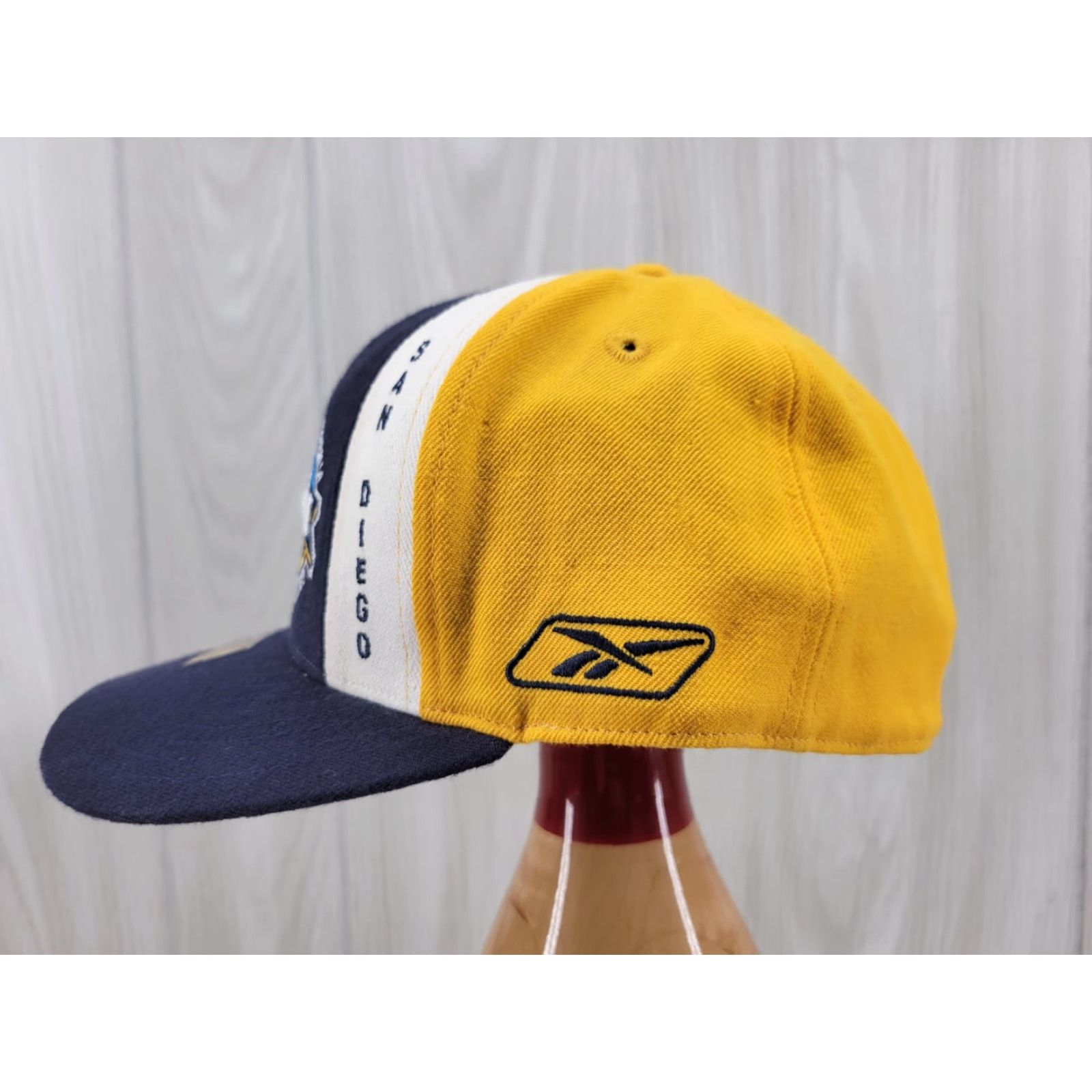 Reebok VINTAGE Super Bowl XXXVII San Diego 2003 Reebok Size 7 1/4 Blue with Yellow Hat Mens Size ONE SIZE - 6 Thumbnail