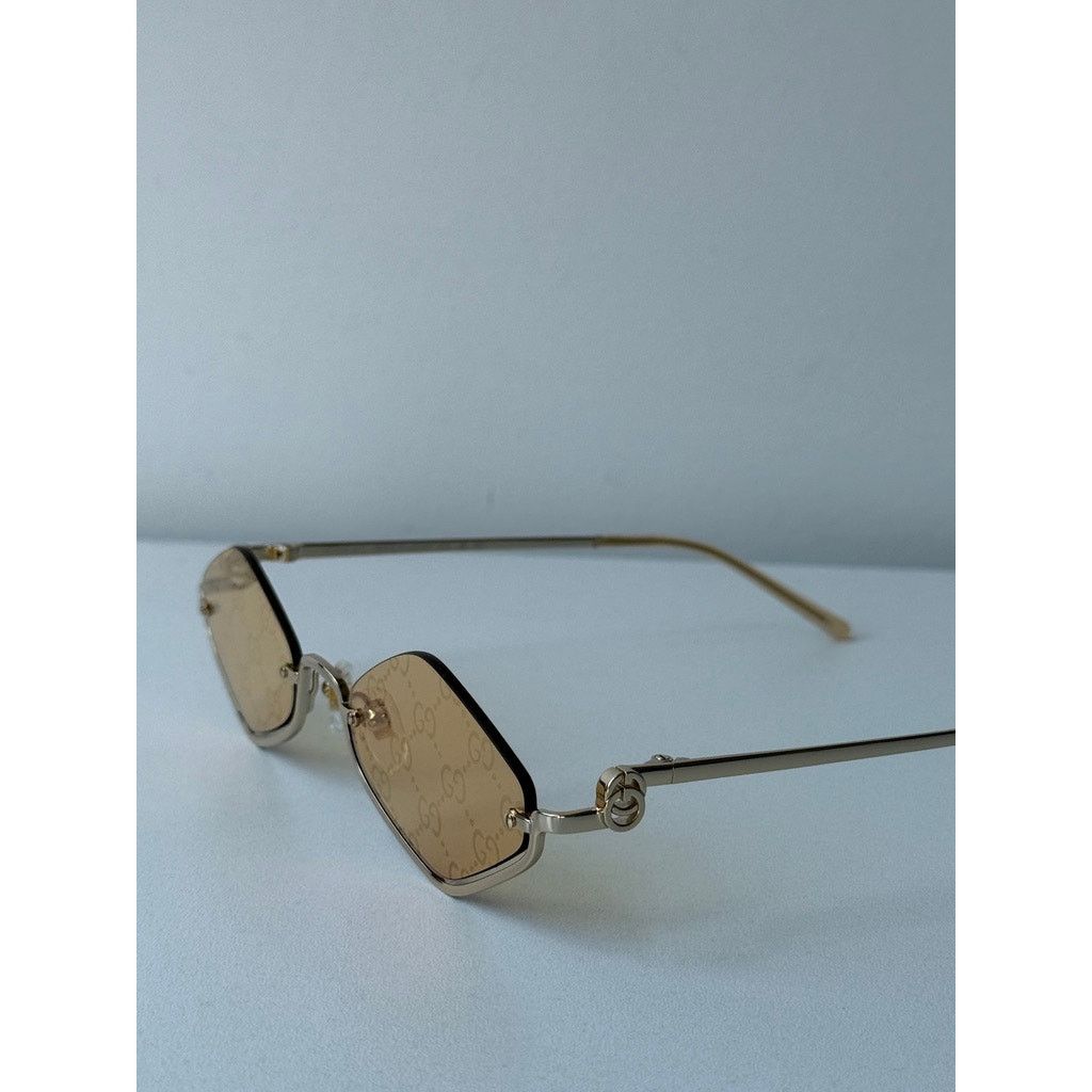 Gucci NEW Gucci GG1604S Gold Cat Eye Logo Mirror Sunglasses $720 Size ONE SIZE - 9 Thumbnail