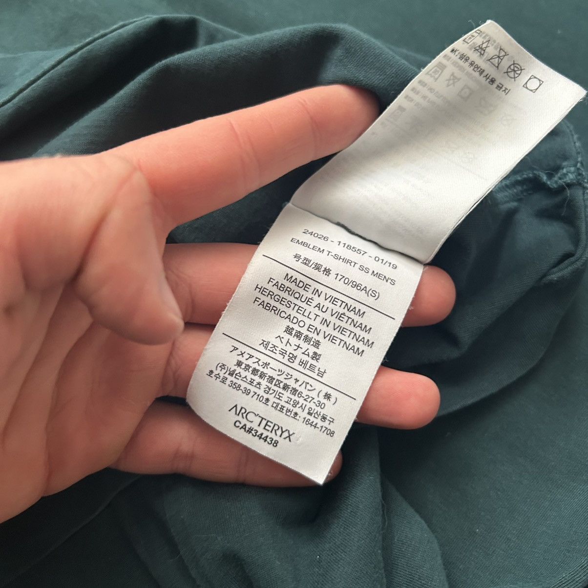 Arc'teryx Mens Arcteryx Small logo basic y2k outdoor streetwear tee Size US S / EU 44-46 / 1 - 8 Thumbnail