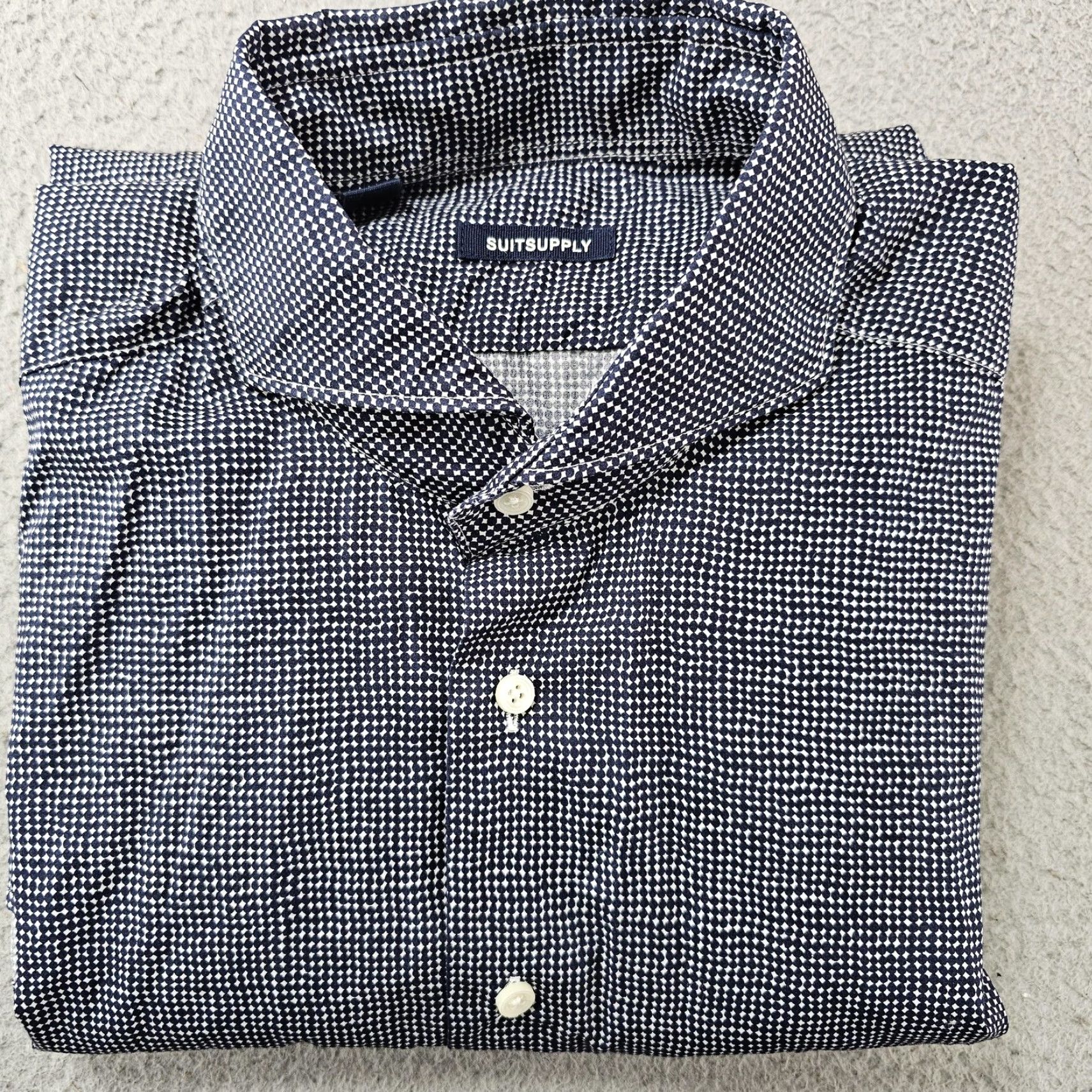 Suitsupply Suitsupply Shirt Mens 40 15 3/4 Blue White Geometric Button Down Long Sleeve Dress Shirt Mens Regular Blue Geometric 100% Cotton Mens Size US L / EU 52-54 / 3 - 2 Thumbnail