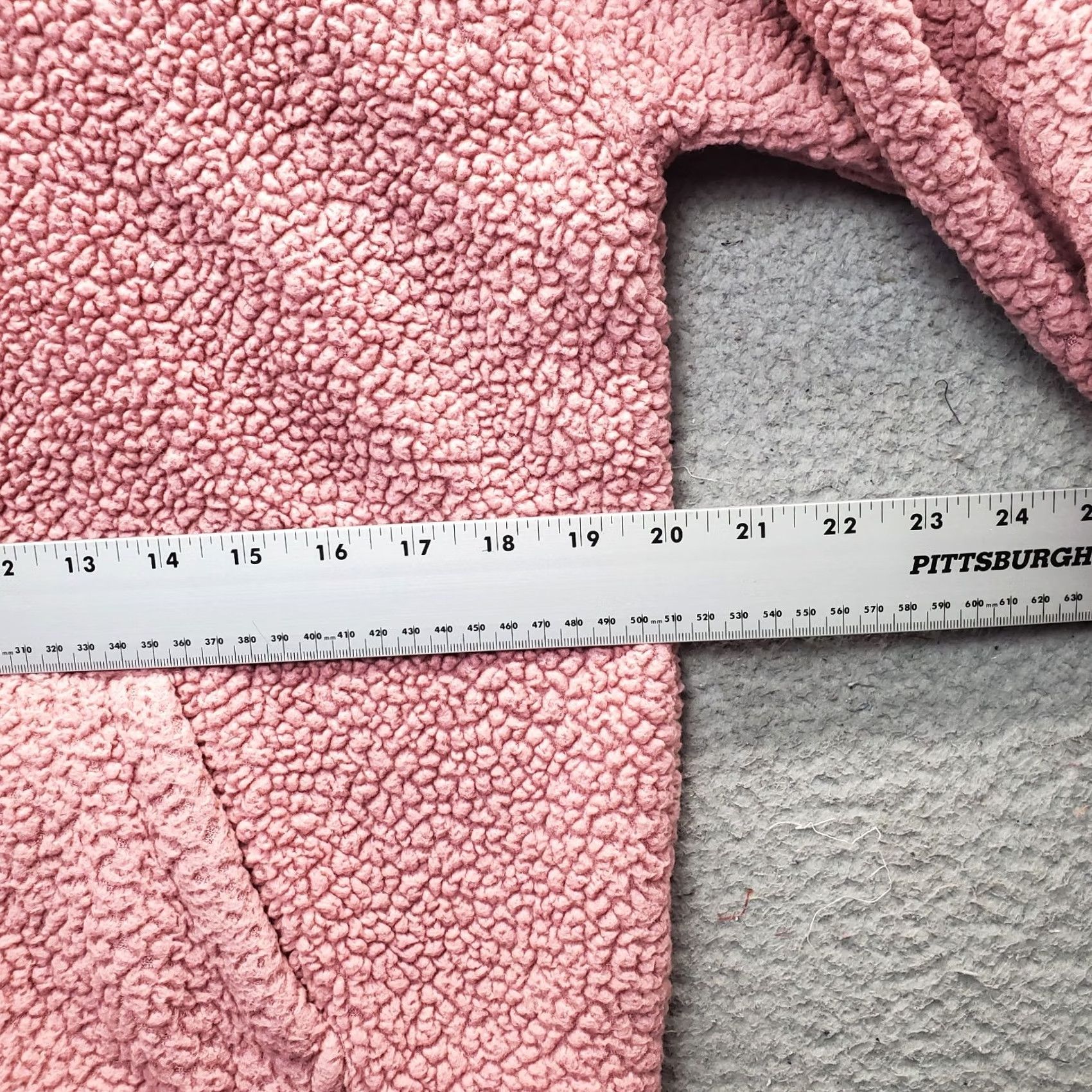 Vintage Aéropostale Sherpa Hoodie Womens S Pink Long Sleeve Kangaroo Pocket Drawstring Hoodie Size S / US 4 / IT 40 - 4 Thumbnail