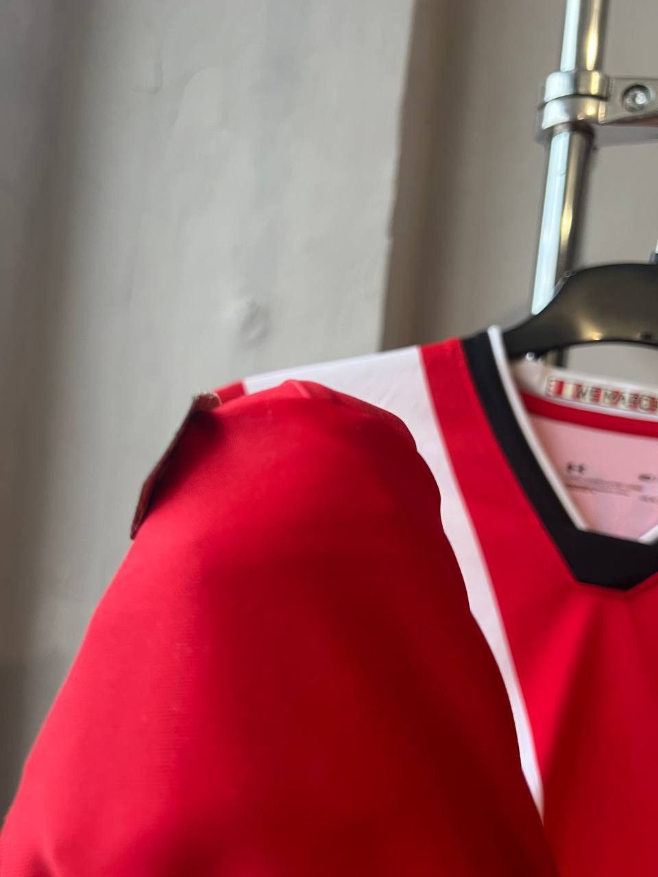 Under Armour 2020/21 SOUTHAMPTON #9 INGS HOME SOCCER JERSEY SHIRT SIZE M Size US M / EU 48-50 / 2 - 10 Thumbnail