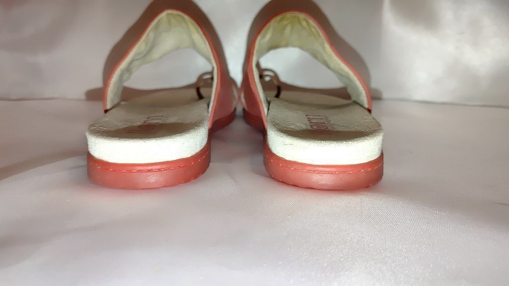 Born Born Inslo Leather Toe Loop Sandal Size 9M Size US 9 / IT 39 - 9 Thumbnail